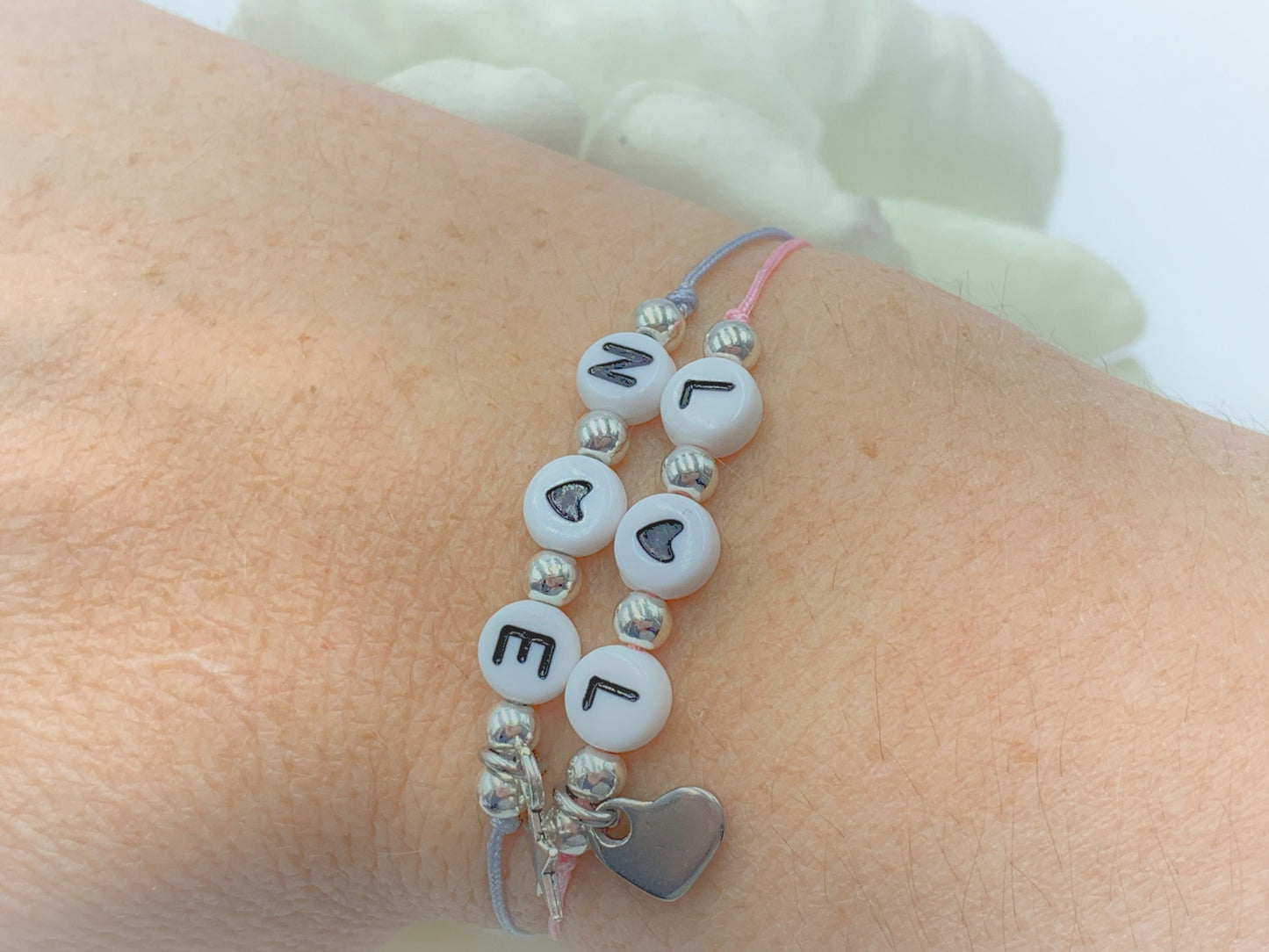 Armband Makramee Emilia Rosa Perlen Edelstahl Größe einstellbar - Geschenk Mädchen Kinderarmband Namensarmband Lieblingsmensch viele Farben