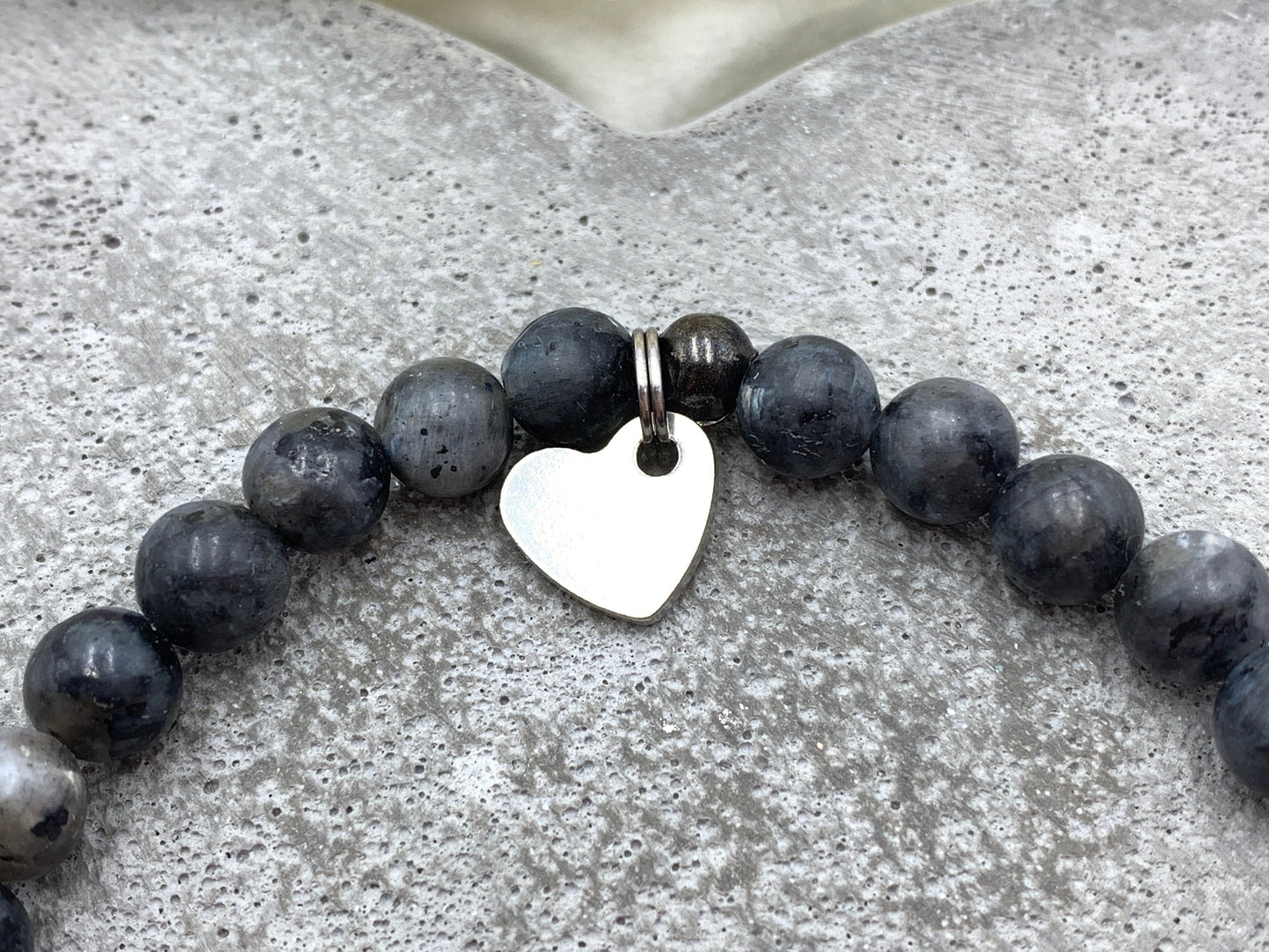Perlenarmband Labradorit mit Namen - Herz DQ - Geschenk Geburt Mama Liebe Freundschaft Lieblingsmensch - personalisierbar Wunschedelstein