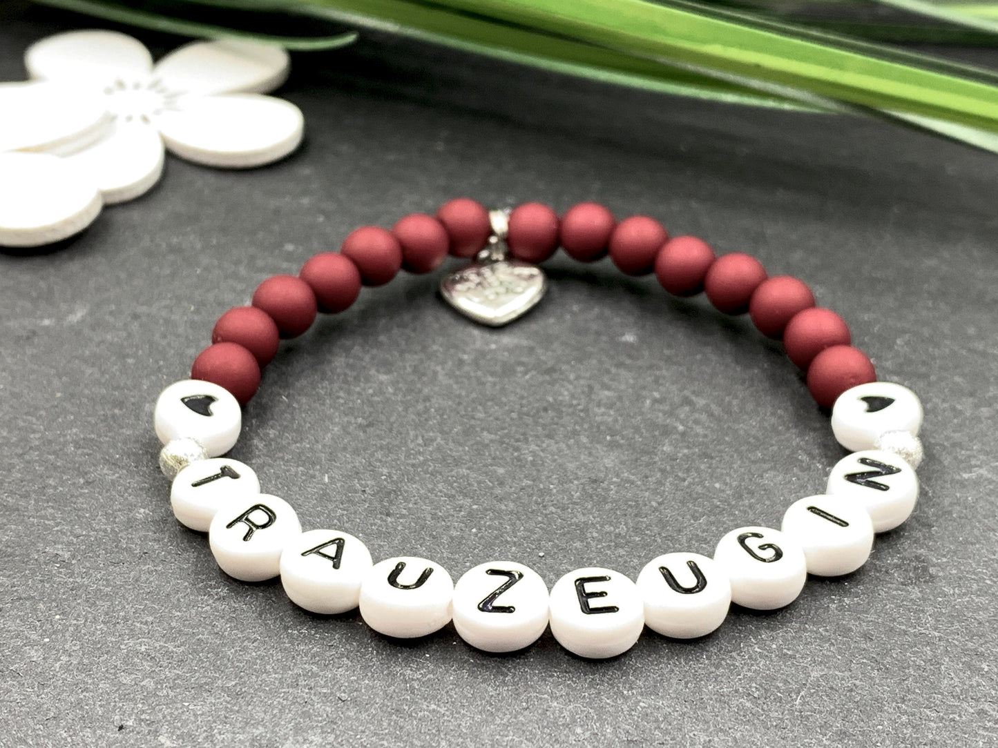 Armband Trauzeugin Bordeaux - Perlen Acryl 6 mm - Geschenk Team Braut - Willst du meine Trauzeugin sein? - Hochzeit und JGA - Wunschfarbe