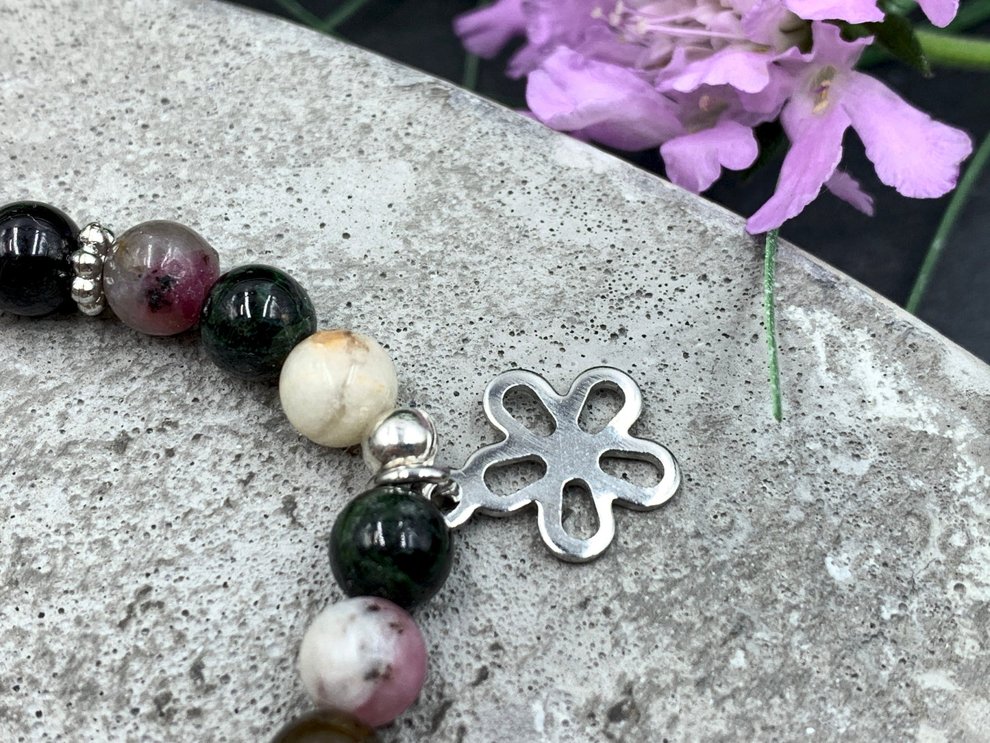 Perlenarmband Wassermelonen Turmalin echt Daisyperlen platiniert - spirituelles Armband - Geschenk Schutzstein Kraft Stärke Glück Liebe