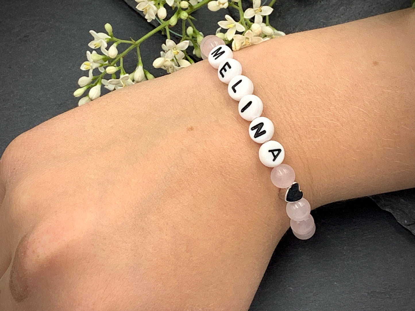 Armband mit Namen Achat altrosa Herz Platiniert - Geschenk Geburt Andenken Freundschaft Kinderarmband Mama personalisierbar Wunschedelstein