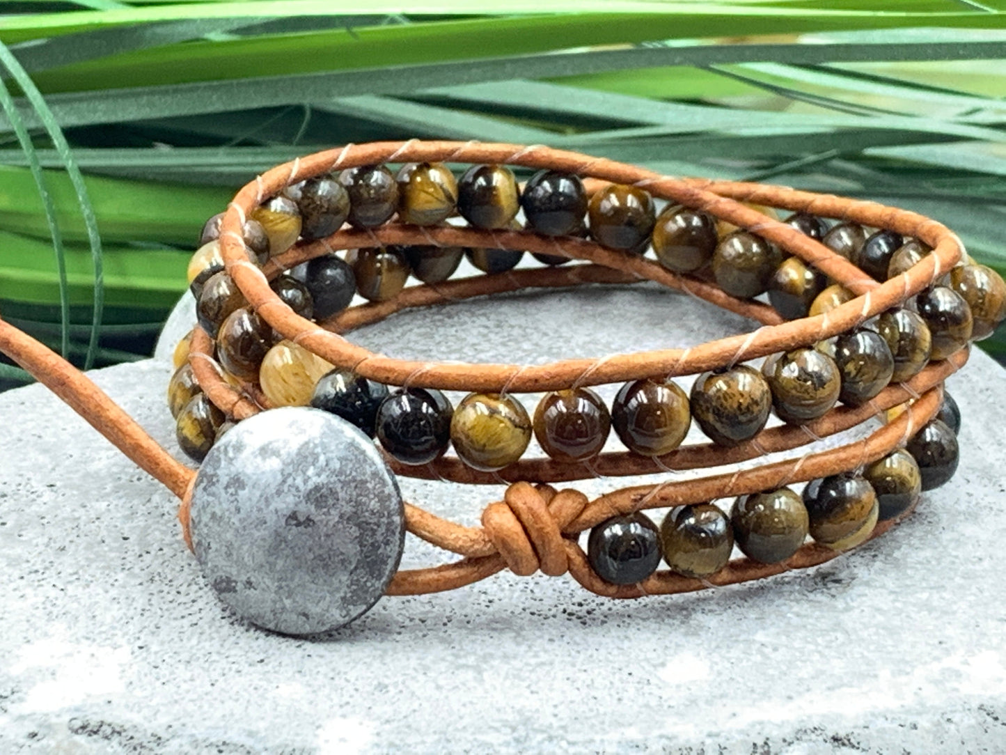 Wickelarmband Tigerauge echter Naturstein und Leder - gewickeltes Perleanarmband - Bohostil - Edelstein nach Wunsch
