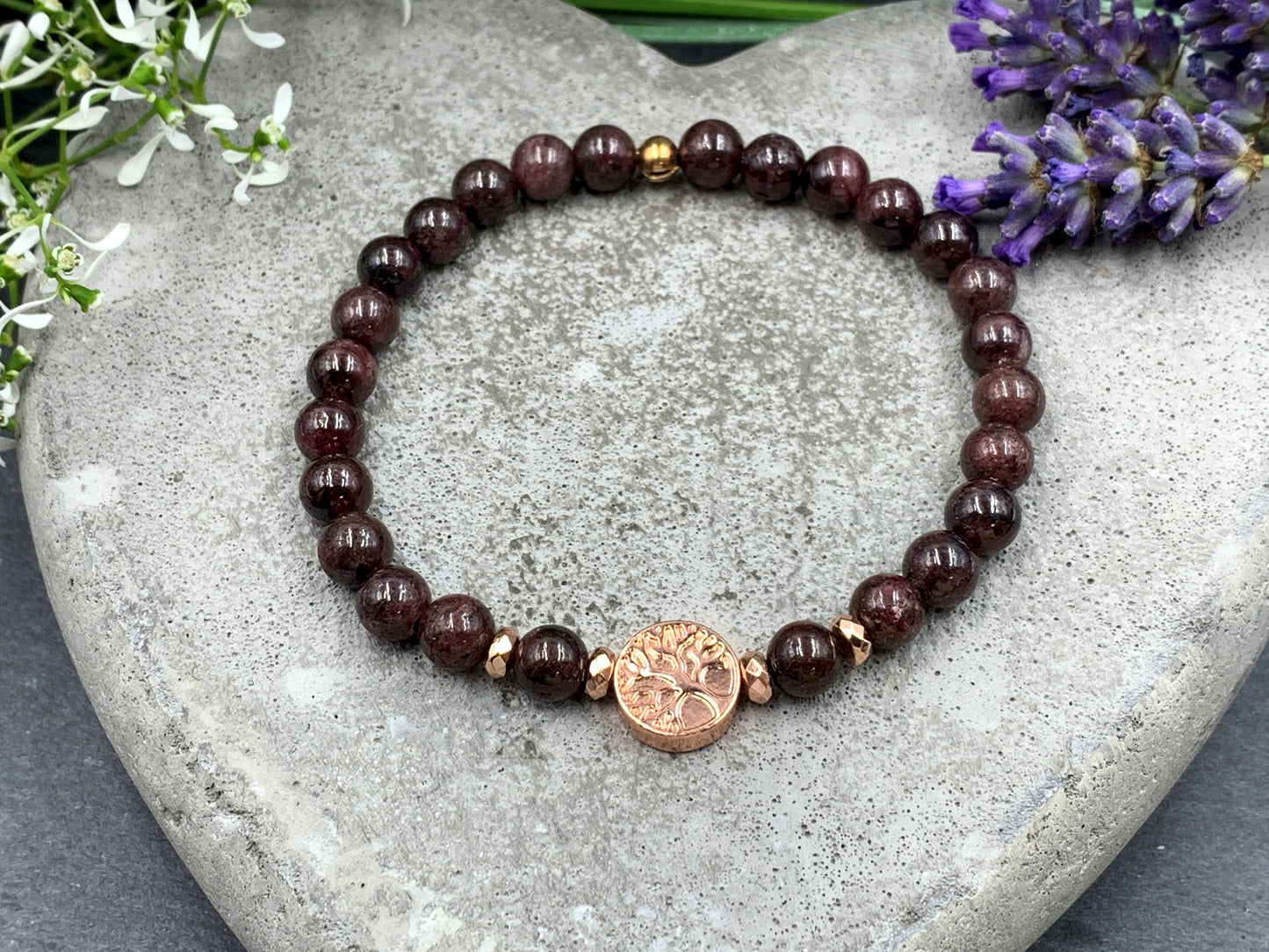 Perlenarmband Granat Lebensbaum Hämatit Roségold - Gunmetal Dunkelsilber Silber - spirituelles Armband Wachstum Ganzheit - personalisierbar