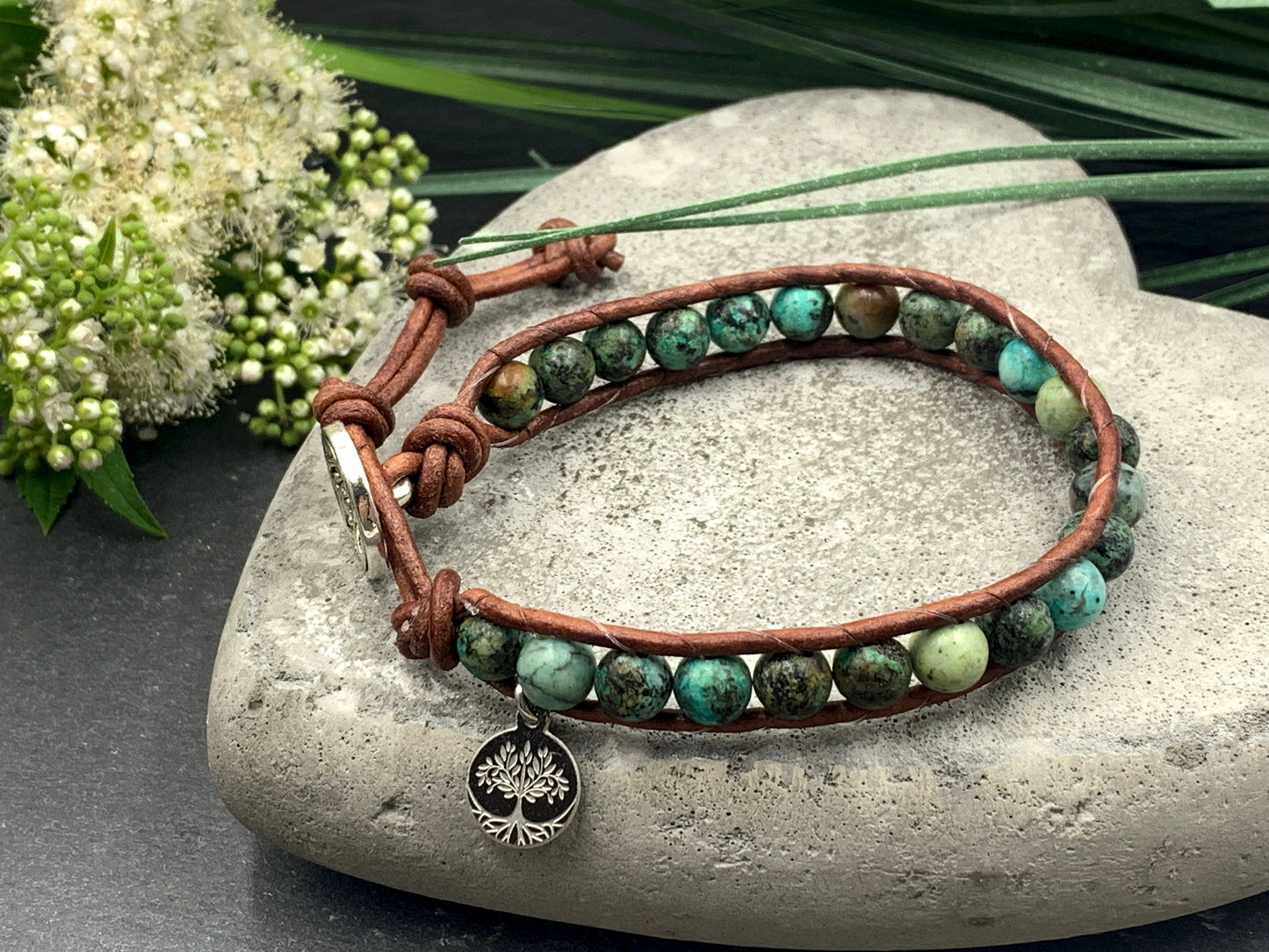 Wickelarmband Afrikanischer Türkis und Leder Vintagestill - Bohoarmband Festivalstil - viele Edelsteine möglich - Geschenk Perlenarmband