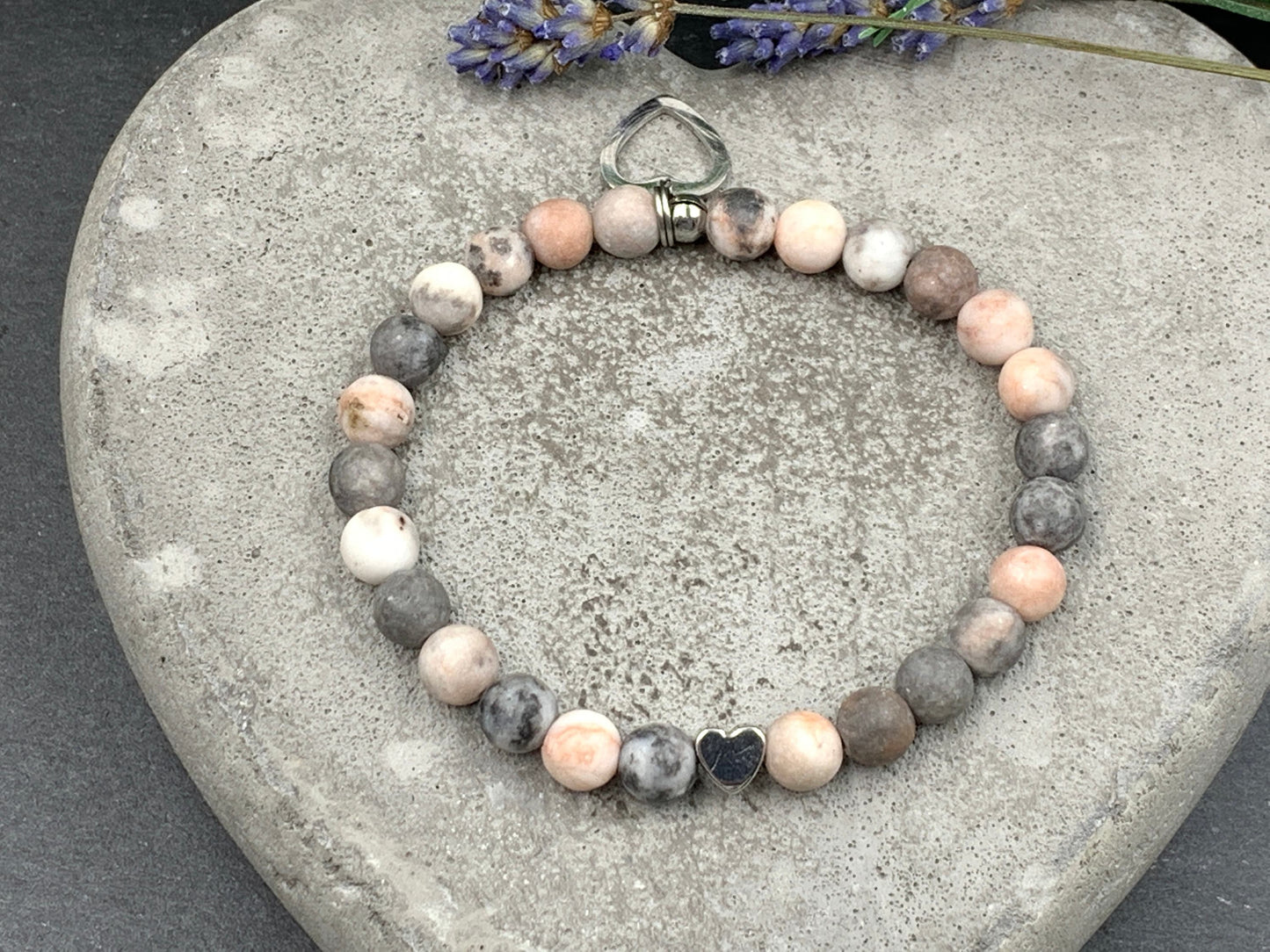 Perlenarmband Zebra Jaspis echter Naturstein - Herz Platiniert - Geschenk Mama Liebe Geburtstag - verschiedene Edelsteine wählbar