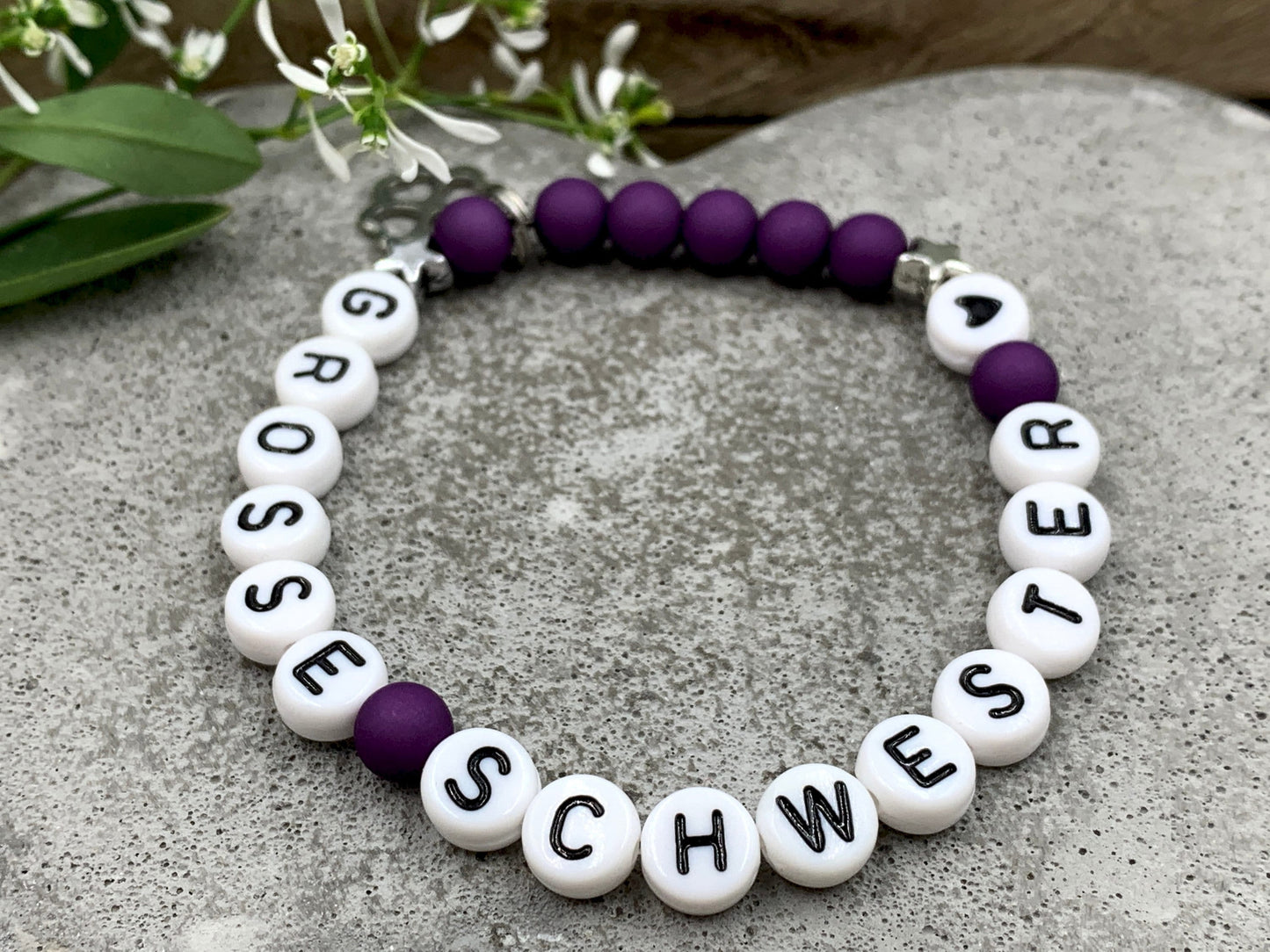 Armband Grosse Schwester Purple Acryl - Geschenk kleine Schwester kleiner Bruder Kinderarmaband mit Namen - Wunschfarbe personalisierbar
