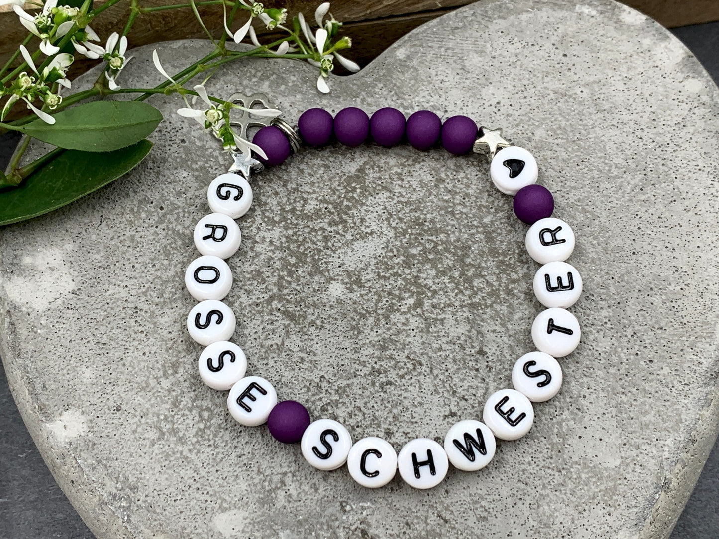 Armband Grosse Schwester Purple Acryl - Geschenk kleine Schwester kleiner Bruder Kinderarmaband mit Namen - Wunschfarbe personalisierbar