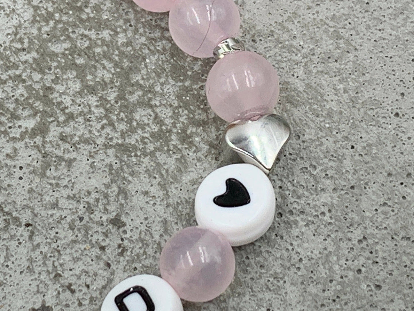Armband Herzenskind Rosenquarz Herzen Facettenperlen Messing platiniert - Mädchenarmband Geschenk Kinder Lieblingsmensch Wunschedelstein