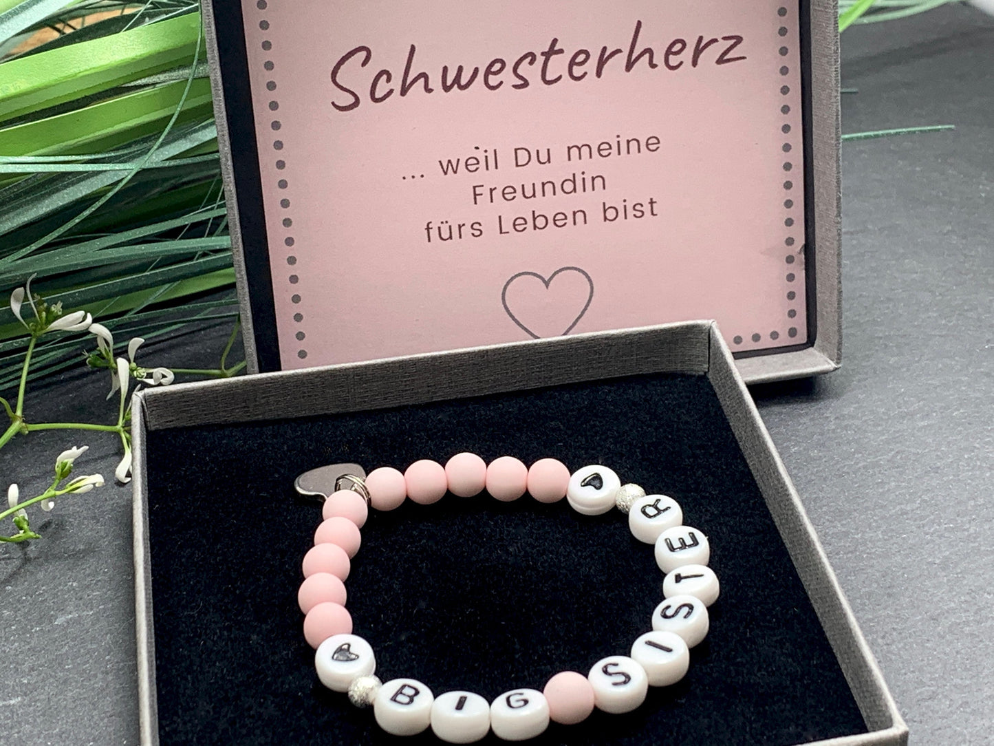 Armband Big Sister Rosa Acryl - Geschenk kleine Schwester kleiner Bruder Kinderarmaband mit Namen - Wunschfarbe personalisierbar