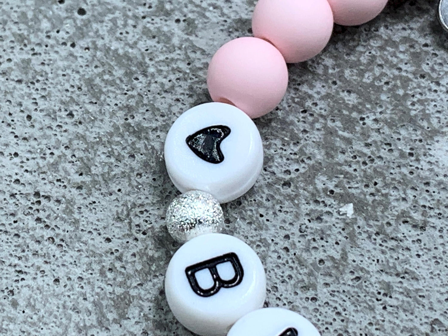 Armband Big Sister Rosa Acryl - Geschenk kleine Schwester kleiner Bruder Kinderarmaband mit Namen - Wunschfarbe personalisierbar