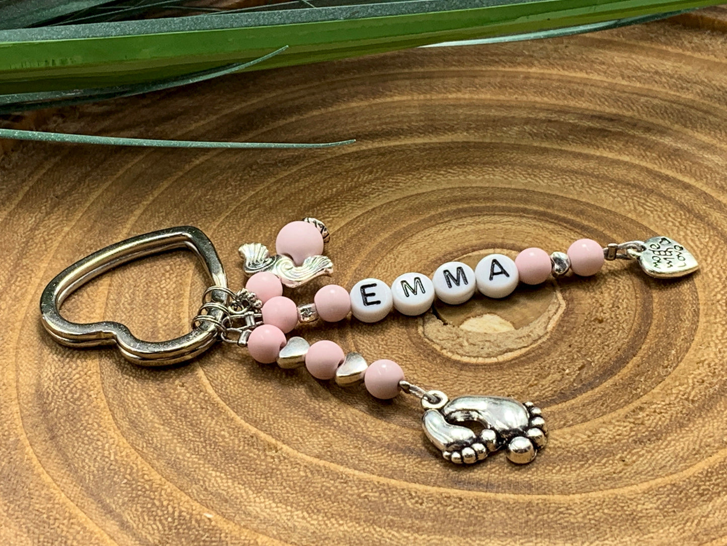 Schlüsselanhänger Name Emma Perlen Acryl Rosa - Geschenk Mutter Großmutter Geburt Taufe Liebe - personalisierbar - echte Edelsteine möglich
