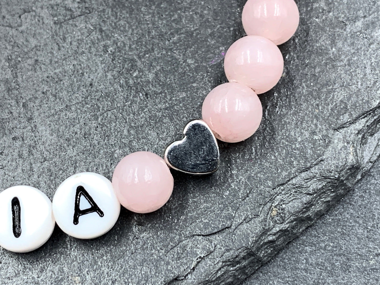 Armband mit Namen Achat altrosa Herz Platiniert - Geschenk Geburt Andenken Freundschaft Kinderarmband Mama personalisierbar Wunschedelstein