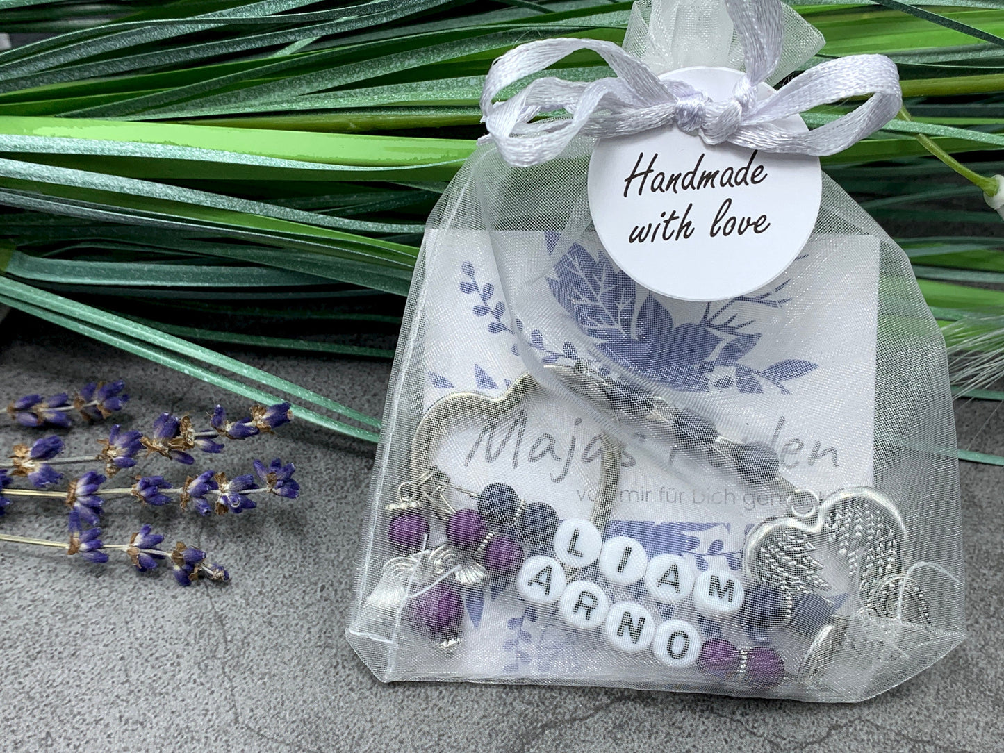 Schlüsselanhänger Name der Familie - Perlen Acryl bis 5 Namen möglich - Geschenk Mama Oma Geburt Liebe - viele Farben - personalisierbar