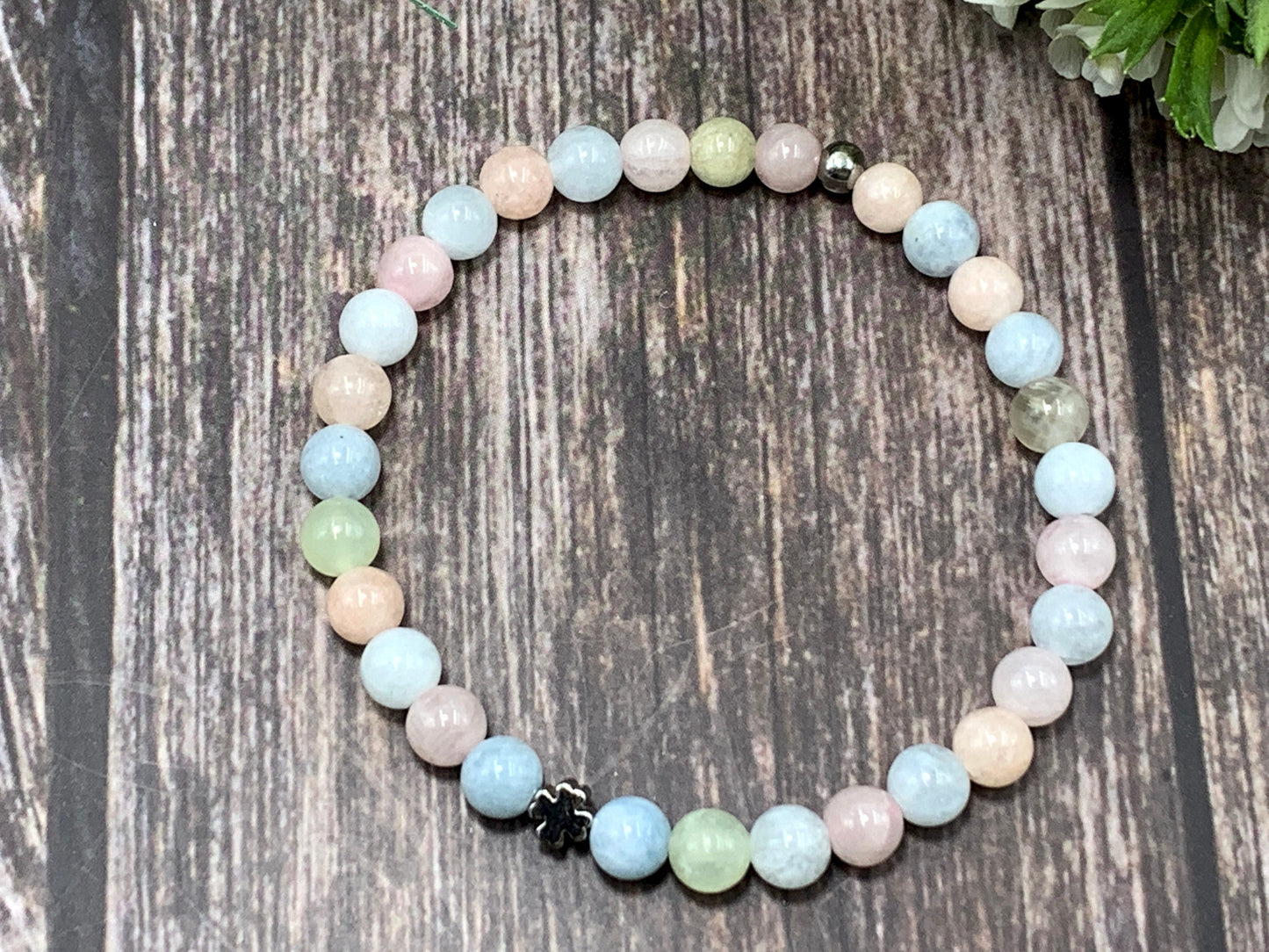Armband Morganit echter Naturstein - Glückskleeperle echt Platiniert - Glücksarmband Geschenk Freundschaft Mama Liebe - personalisierbar