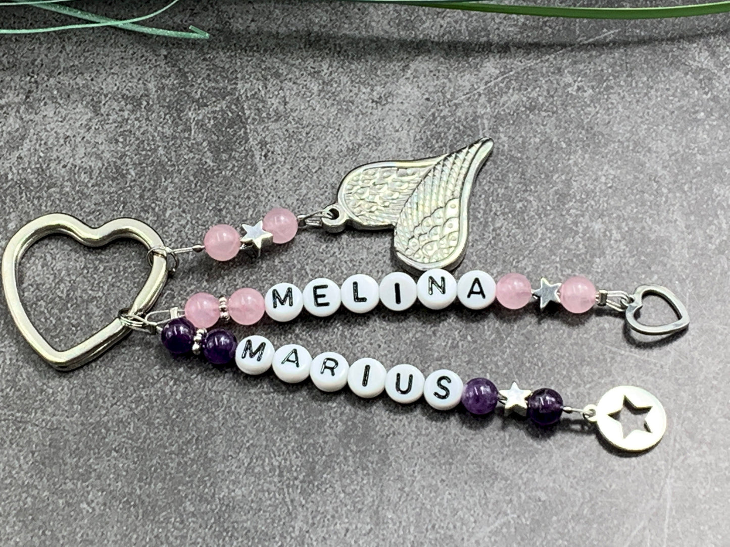 Schlüsselanhänger Name Kinder Amethyst und Rosenquarz bis 5 Namen - Geschenk Mama Liebe Lieblingsmensch Geburtstag - Edelsteine wählbar