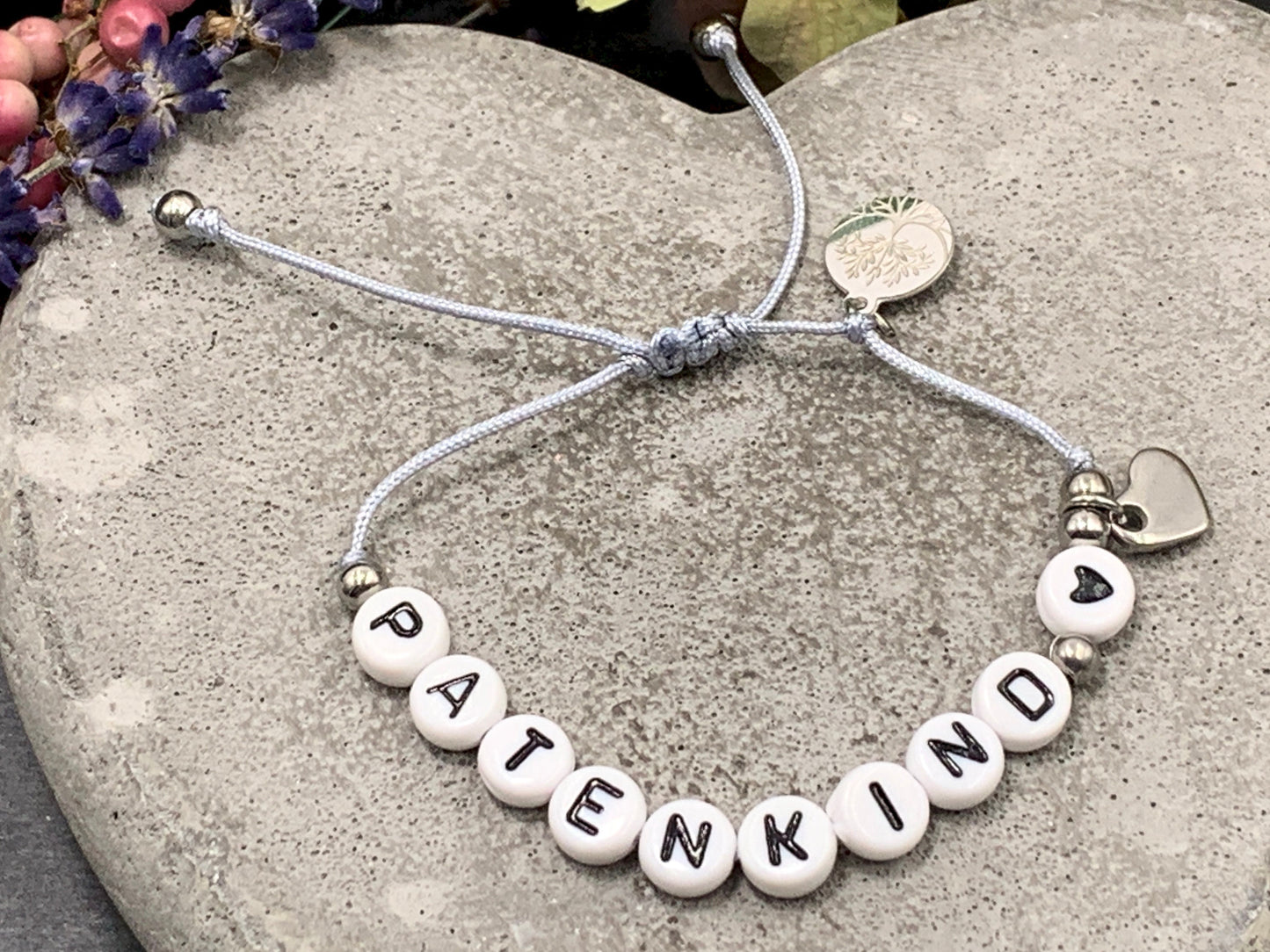 Armband Makramee Patenkind Silbergrau - Geschenk zur Taufe Taufgeschenk Patenschaft Erinnerungsarmband - Wunschfarbe personalisierbar