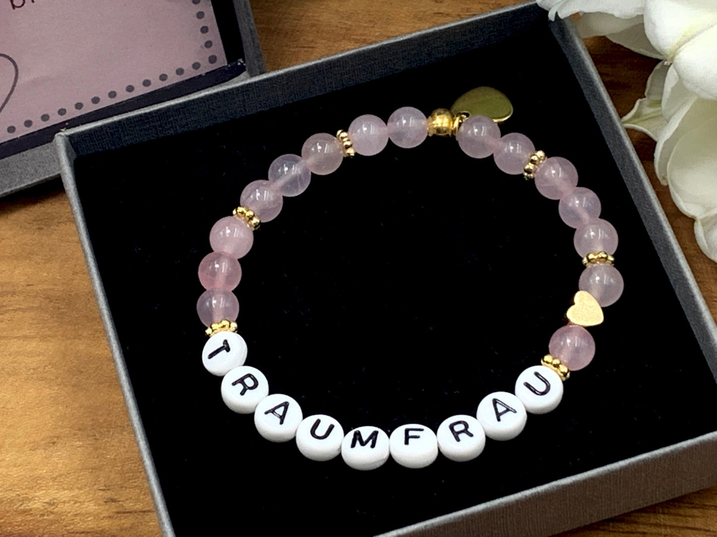 Perlenarmband Traumfrau Rosenquarz echt - Herz Vergoldet - Geschenk Liebe Glück Freundschaft Geburtstag Lieblingsmensch - Wunschedelstein