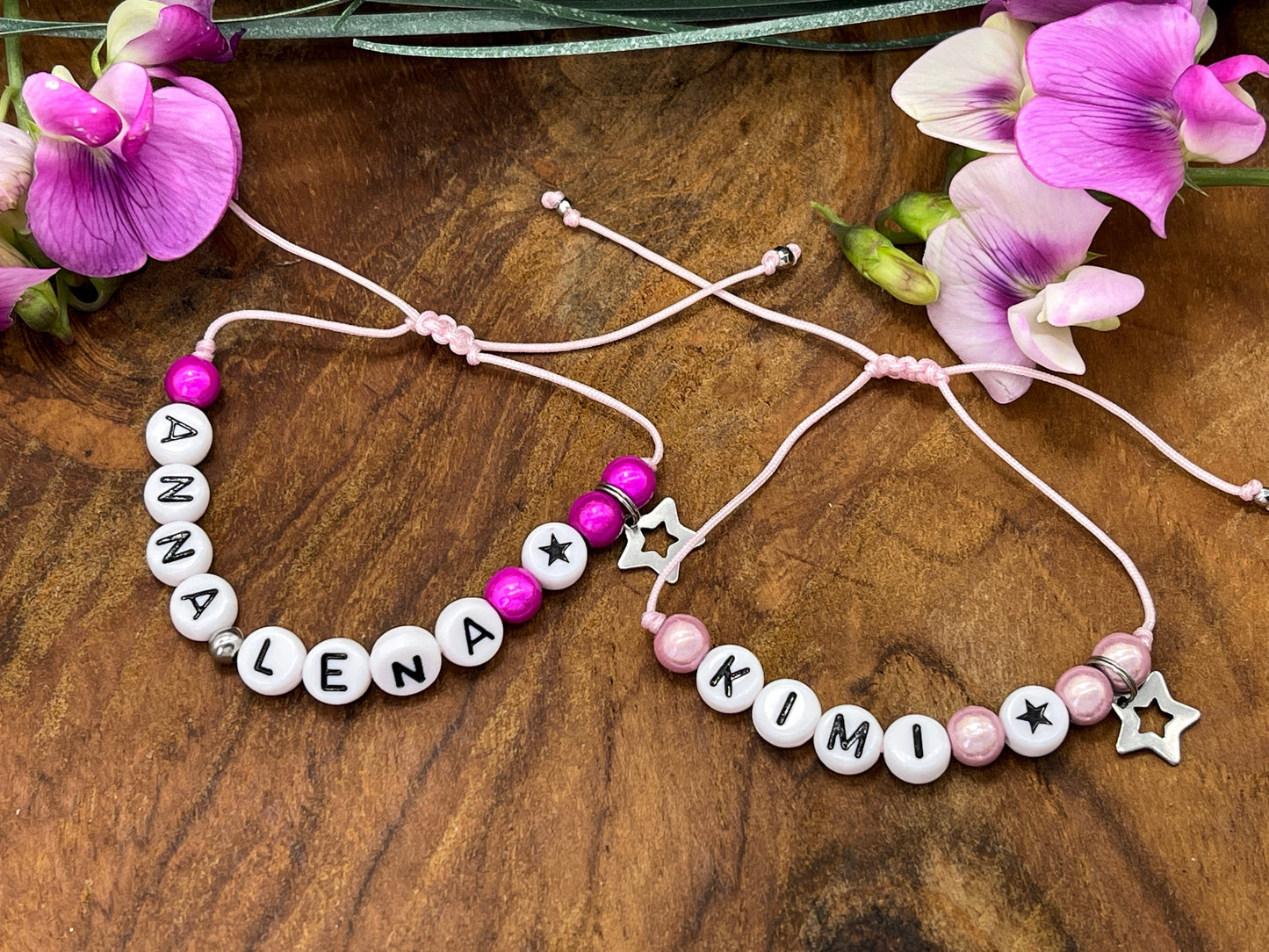 Armband Makramee mit Namen Miracleperlen Acryl - Kinderarmband mit Name Freundschaftsarmband Geschenk Mädchen Lieblingsmensch - Farbwahl