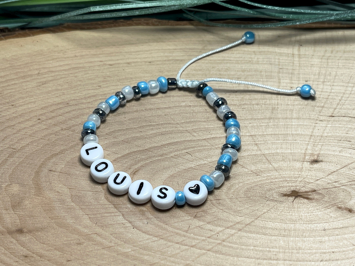 Armband mit Namen Makramee einstellbar - Geschenk Mädchen Geburtstag Namensarmband Kinderarmband - Wunschfarbe - Größe XXS bis XL