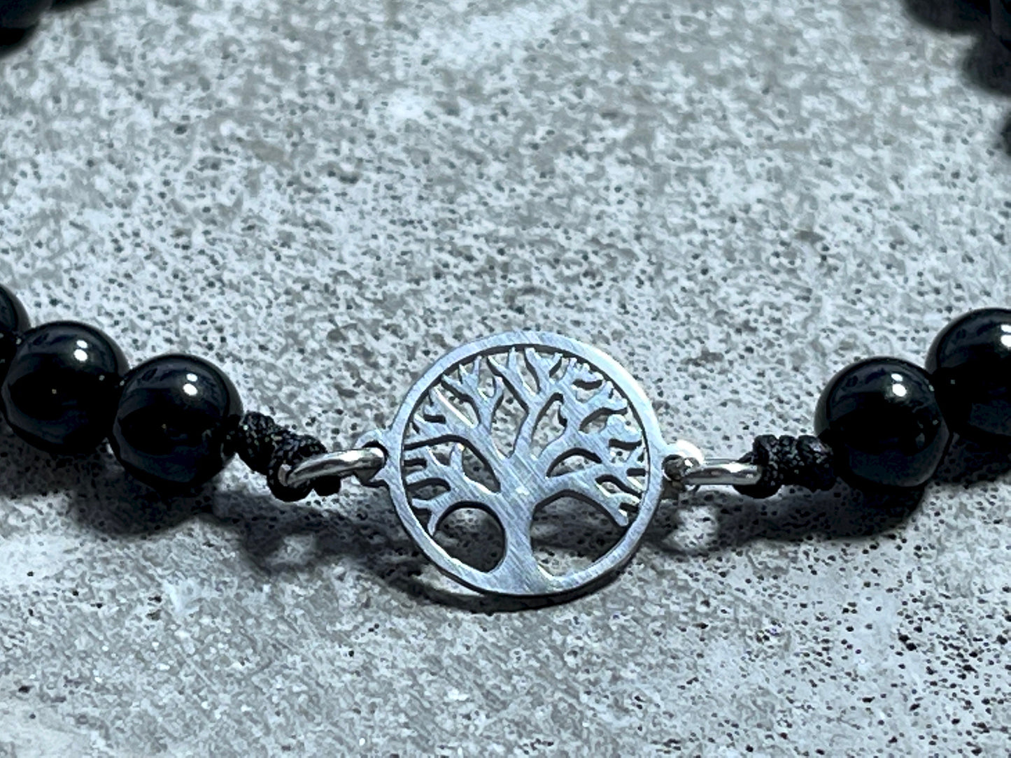Makramee Armband Lebensbaum schwarzer Turmalin - Geburtsstein Oktober - Perlenarmband Schutzstein - Geschenk Liebe Glück Kraft - anpassbar