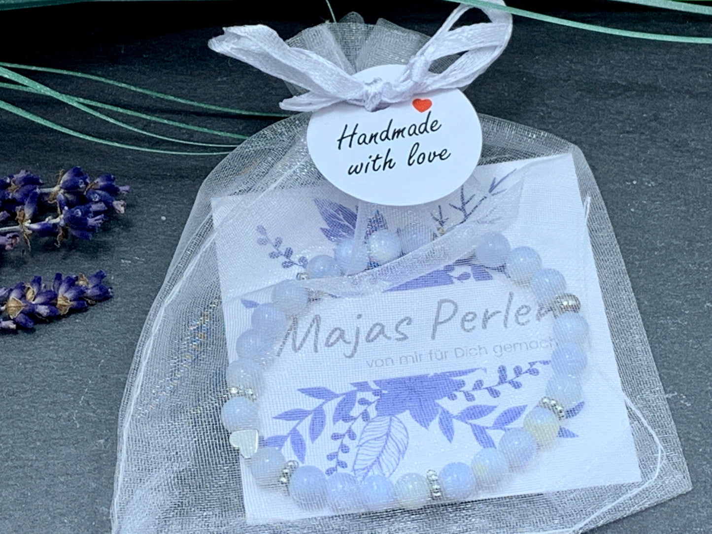 Perlenarmband Chalcedon echter Naturstein - Herz und Daisyperlen echt Platiniert - Geschenk Geburtstag Mama Liebe Freude Geburtstag