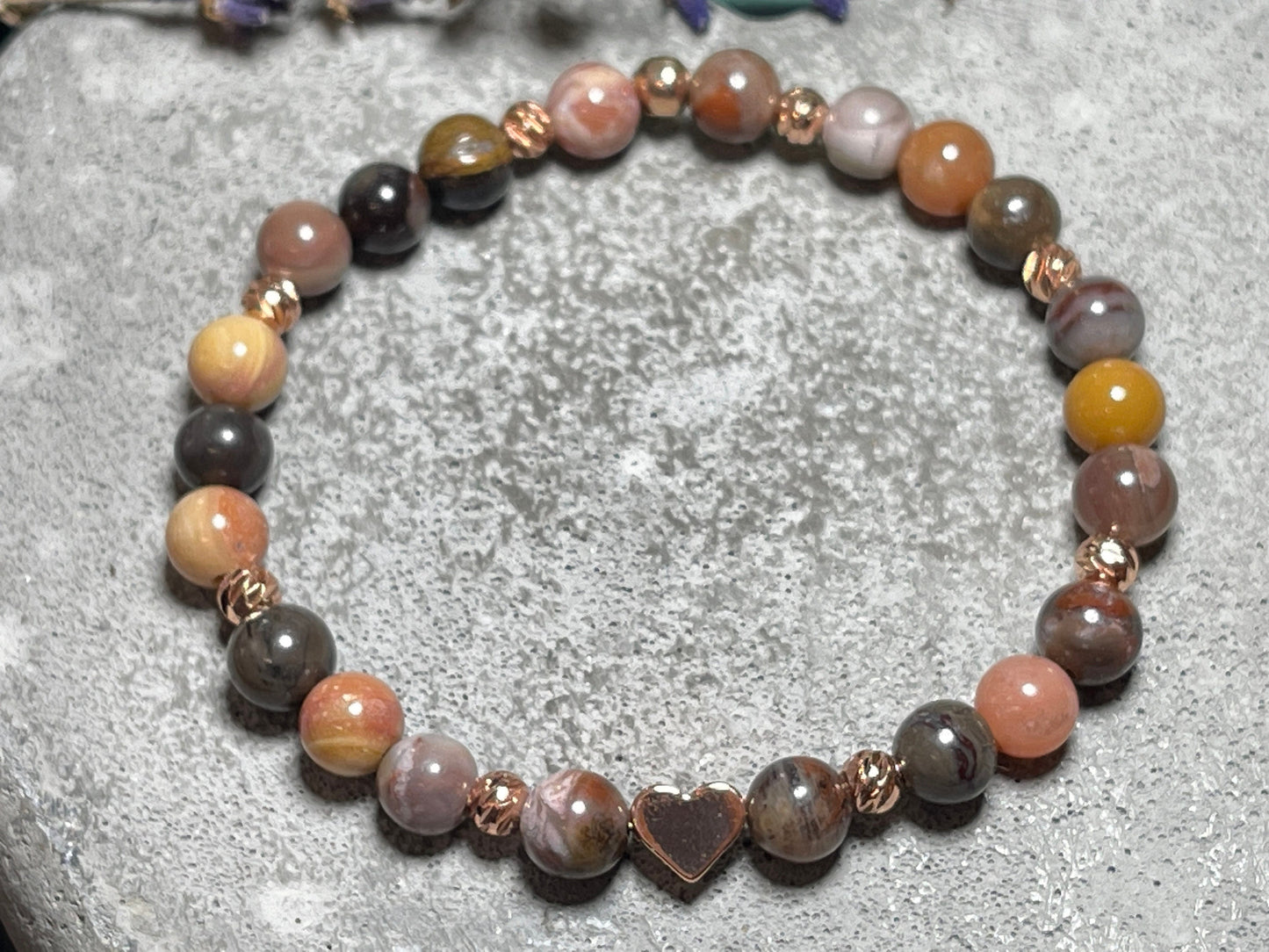 Armband Versteinertes Holz echt 6mm Roségold plated - spirituelles Armband Erdverbundenheit positive Energie - Geschenk Liebe Glück Freundin