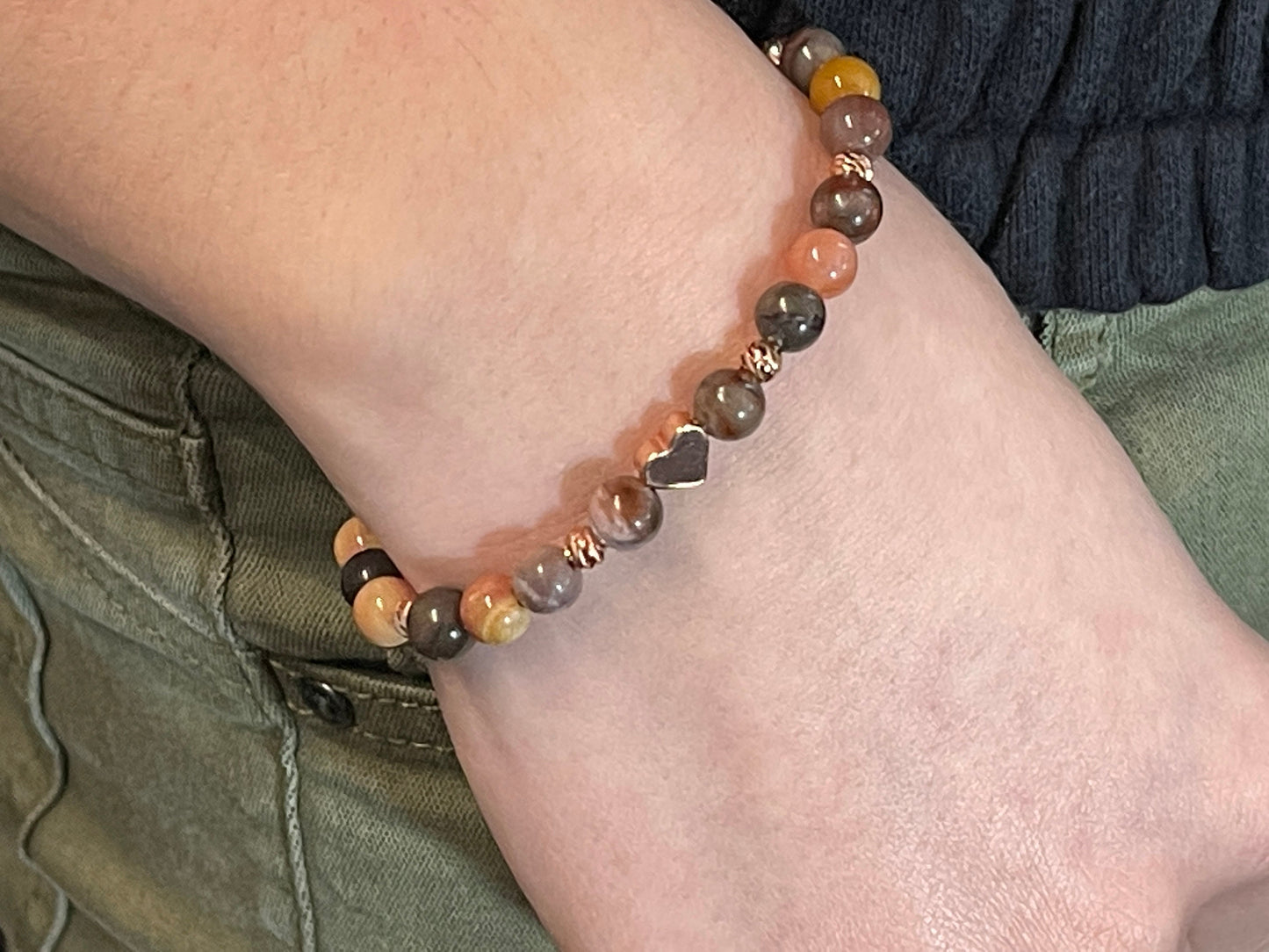 Armband Versteinertes Holz echt 6mm Roségold plated - spirituelles Armband Erdverbundenheit positive Energie - Geschenk Liebe Glück Freundin
