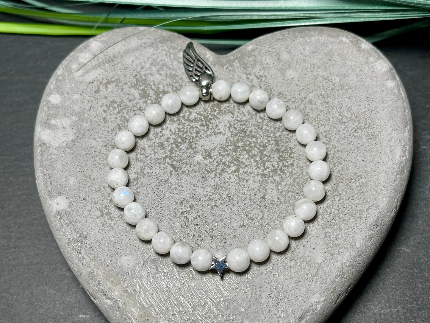 Perlenarmband Mondstein echt Stern platiniert - echte Natursteine - Geschenk Mama Liebe Freundin Lieblingsmensch - personalisierbar