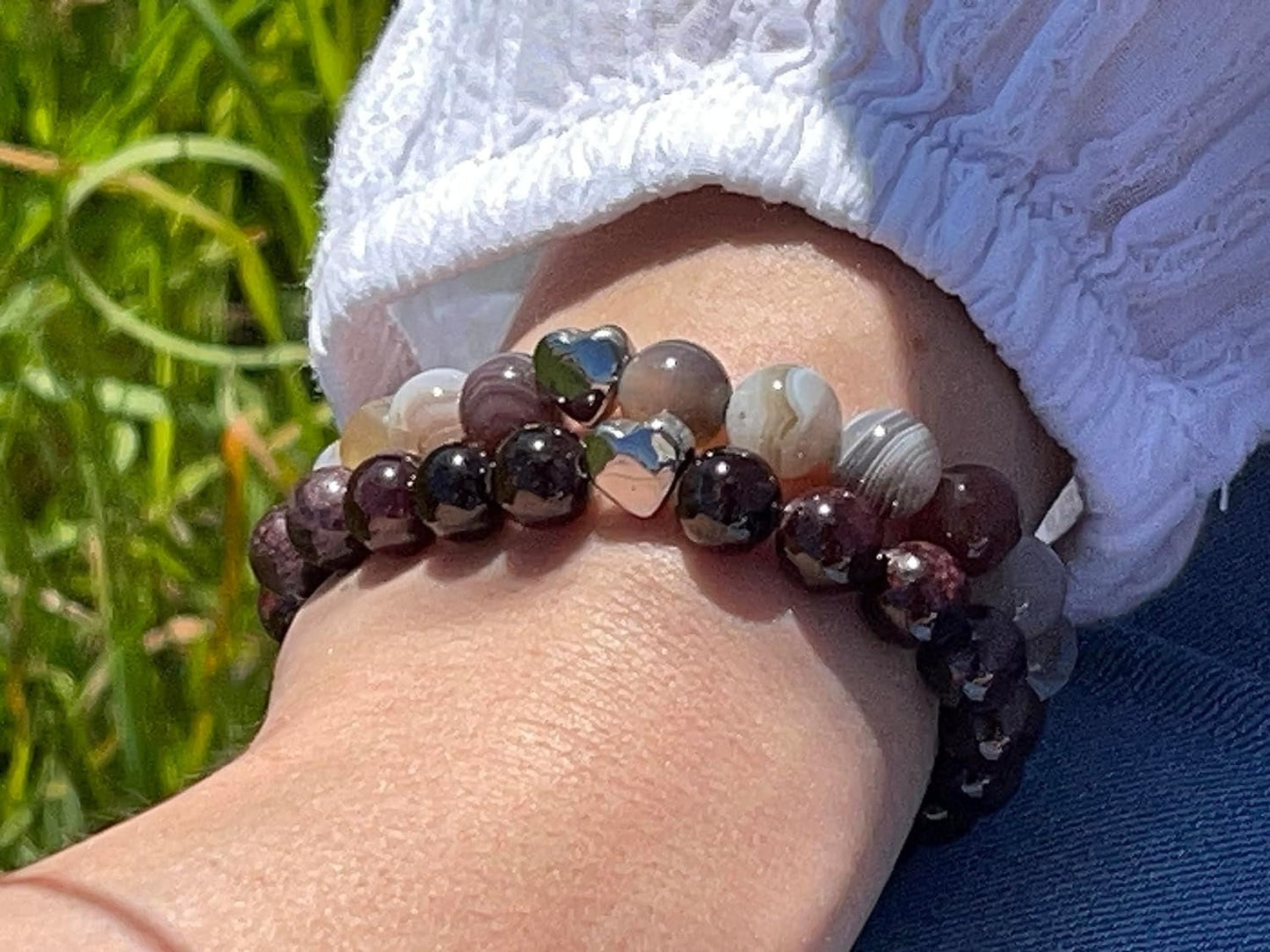 Botswana Achat Armband echt mit Perlen 8mm und Herzperle Edelstahl Silber Gold Roségold - Perlenarmband Optimismus Zuversicht Willenskraft