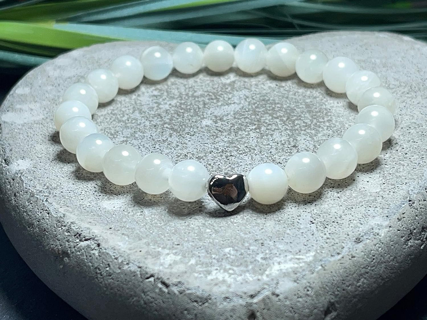 Mondstein Armband echt mit Perlen 8mm und Herzperle Edelstahl Silber Gold Roségold - Perlenarmband Weiblichkeit Fruchtbarkeit - spirituell