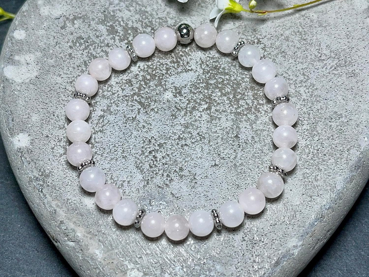 Rosenquarz Armband Perlen echt 6mm Daisyperlen echt Platiniert oder Vergoldet - Handmade Perlenarmband für Liebe Freundschaft und Romantik