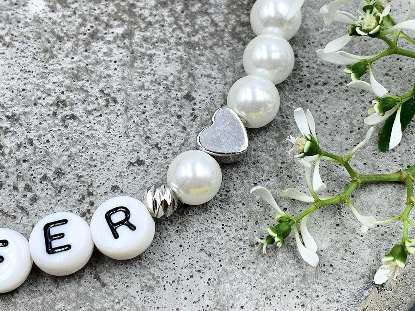 Perlenarmband Brautjungfer gewachste Glasperlen Perlmuttimitat Platiniert - Geschenk Brautmama Brautjungfer Erinnerungsarmband Hochzeit
