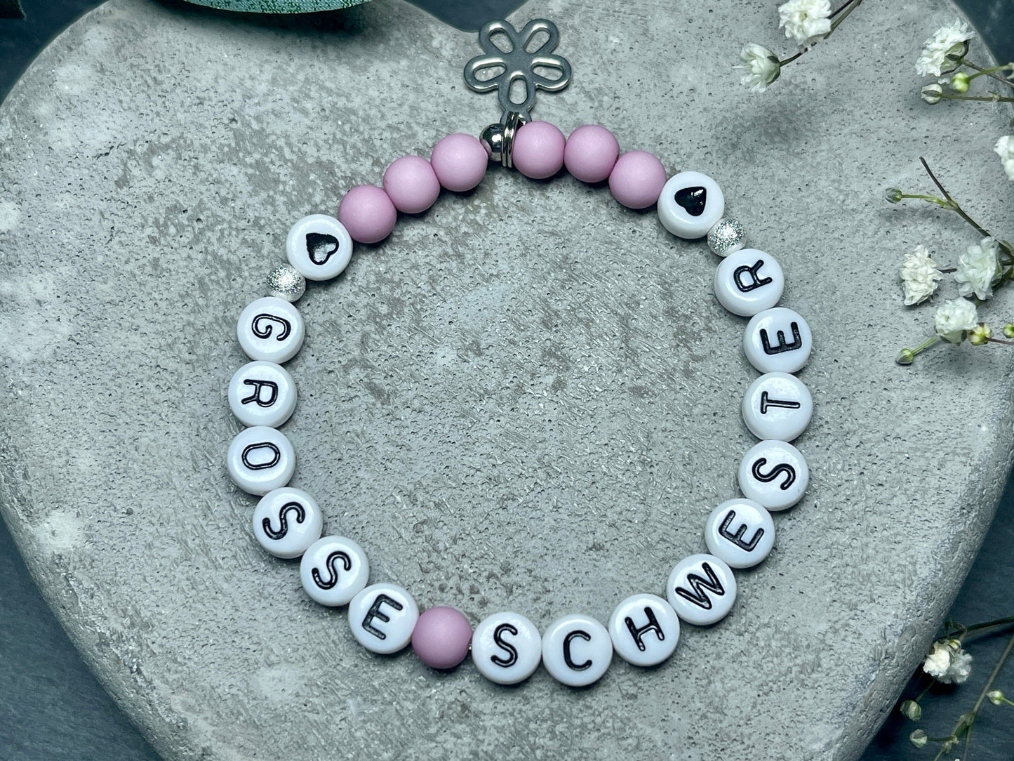 Armband Große Schwester Flieder Acrylperlen 6 mm - Geschenk Big Sister kleiner Bruder Familie Kinder - Farben nach Wunsch personalisierbar