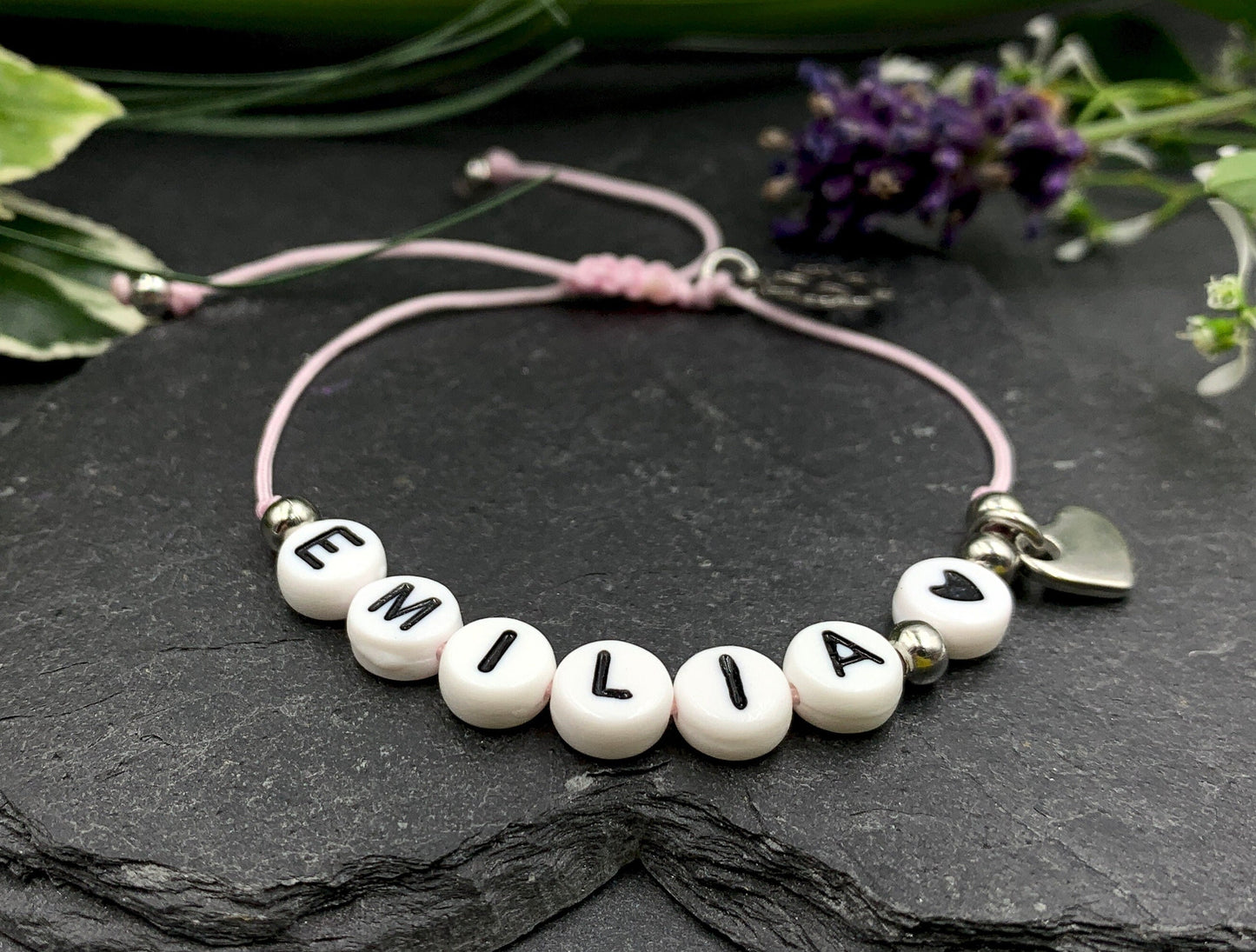 Armband Makramee Emilia Rosa Perlen Edelstahl Größe einstellbar - Geschenk Mädchen Kinderarmband Namensarmband Lieblingsmensch viele Farben