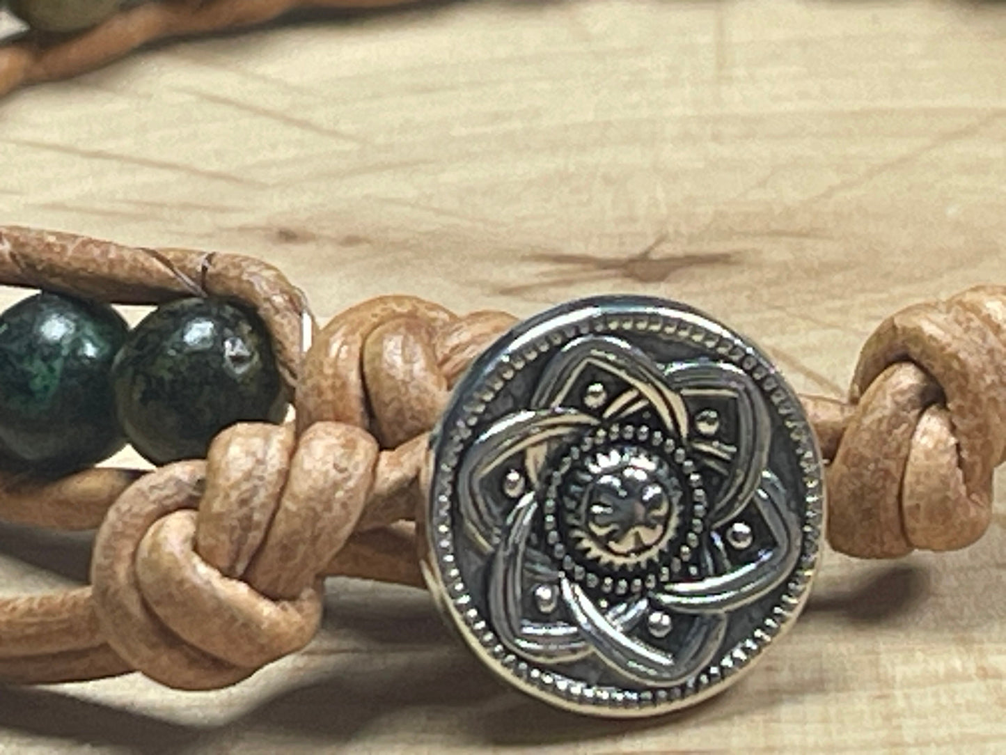 Perlenarmband gewickelt Chrysokoll DQ Herz und Leder - Wickelarmband Bohostil Vintage - Geschenk Mama Liebe Geburtstag - Wunschedelstein