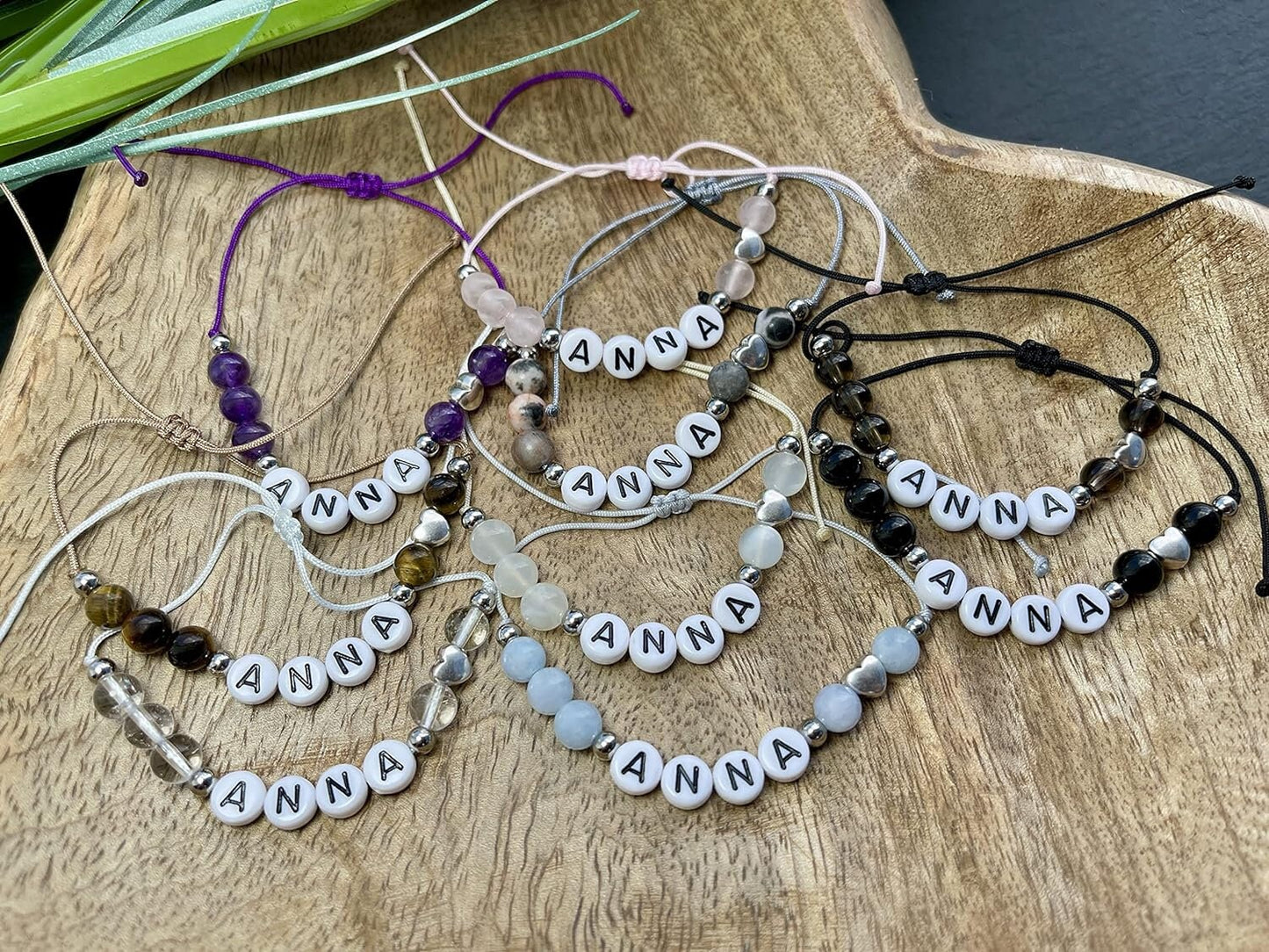 Majas Perlen Armband mit Namen Tigerauge Herz DQ - alle Größen einstellbar XS bis XXL - echte Edelsteine und Edelstahl - Unisex