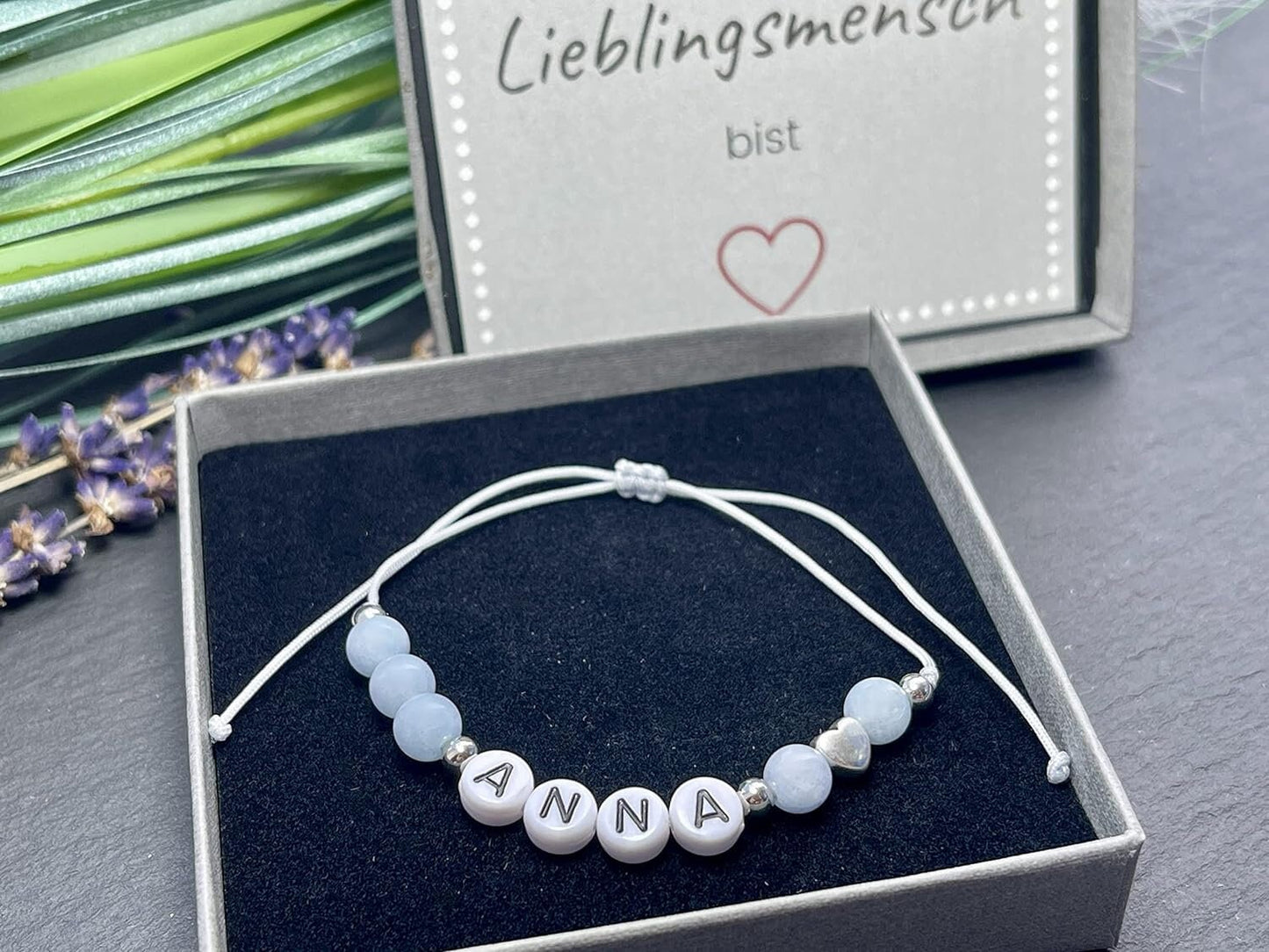 Majas Perlen Armband mit Namen Aquamarin Herz DQ - alle Größen einstellbar XS bis XXL - echte Edelsteine und Edelstahl - Unisex