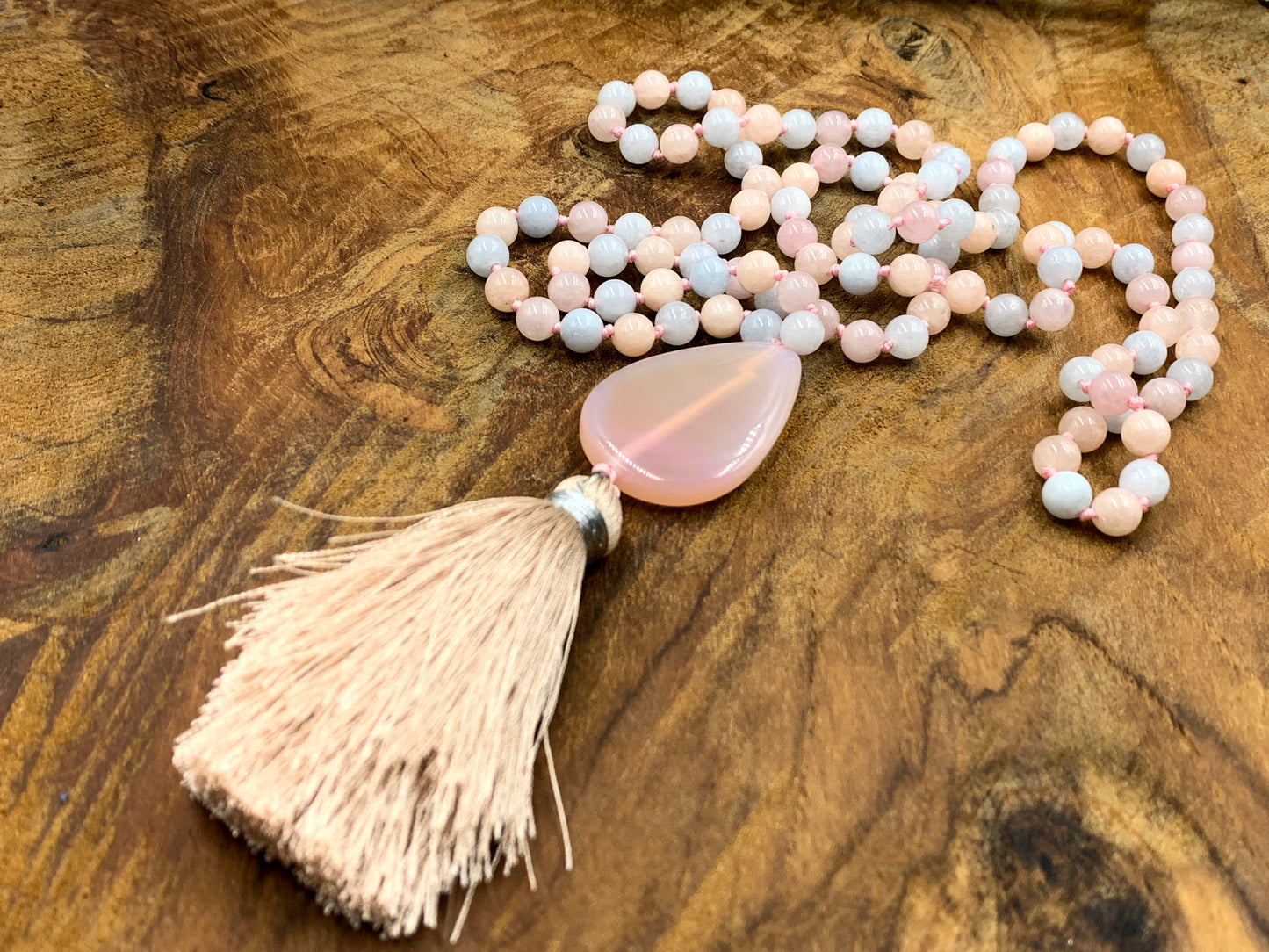 Malakette Morganit handgeknotet - Meditationskette 108 Perlen Halskette - Gebetskette Yoga - Handmade personalisierbar