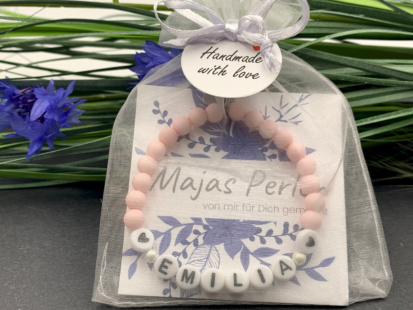 Armband Name Emilia rosa, Geschenk Liebe, Acrylarmband, Geschenk für Mama