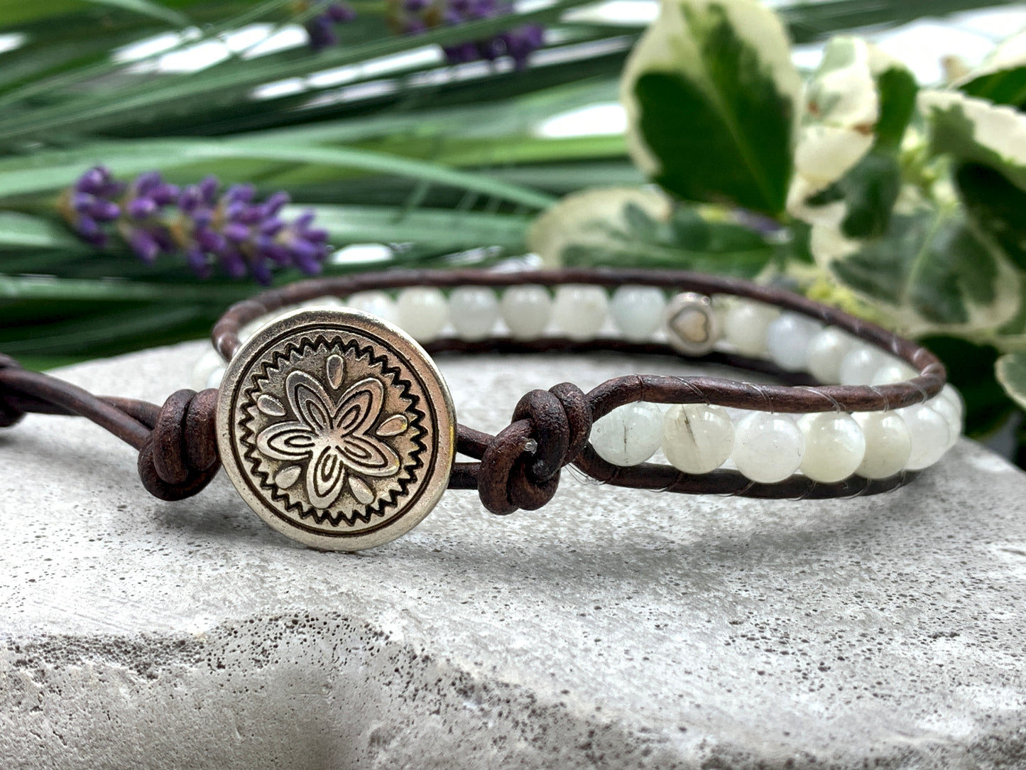 Bohoarmband Mondstein mit Herz - Geburtsstein Juni - Lieblingsarmband - gewickeltes Perlenarmband - Vintage Style Boho - Lieblingsarmband - Handmade personalisierbar