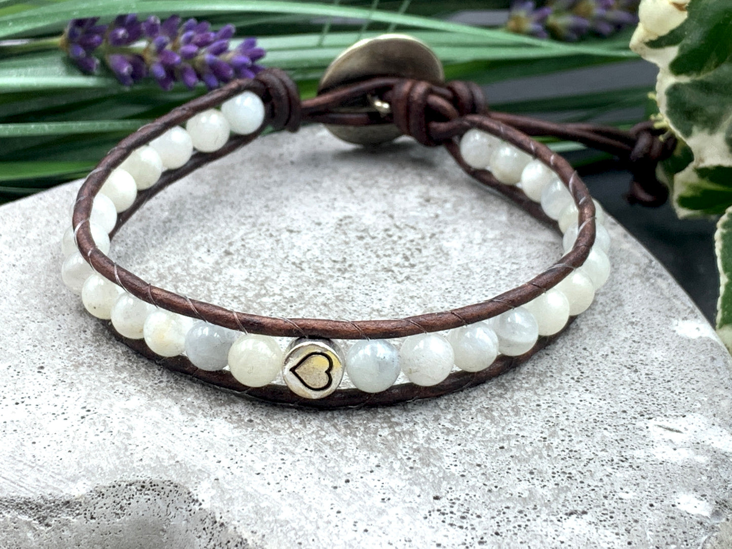 Bohoarmband Mondstein mit Herz - Geburtsstein Juni - Lieblingsarmband - gewickeltes Perlenarmband - Vintage Style Boho - Lieblingsarmband - Handmade personalisierbar