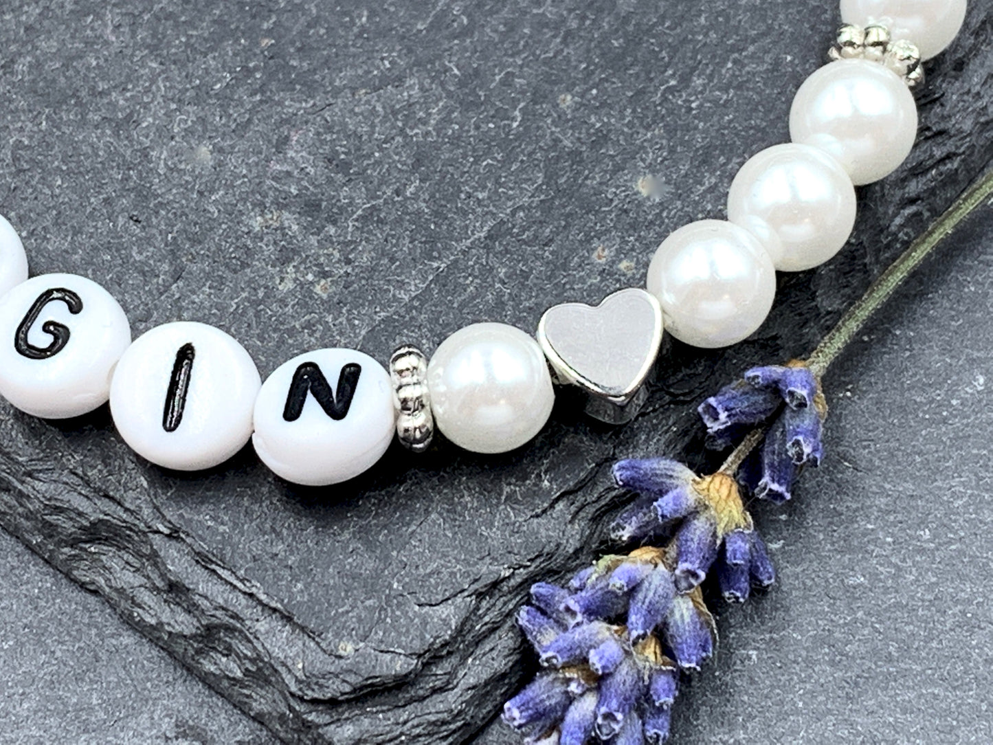 Armband Trauzeugin weiß Perlmuttimitat Glas Herz hochwertig platiniert - Geschenk Brautjungfer rund um JGA - Hochzeitsschmuck