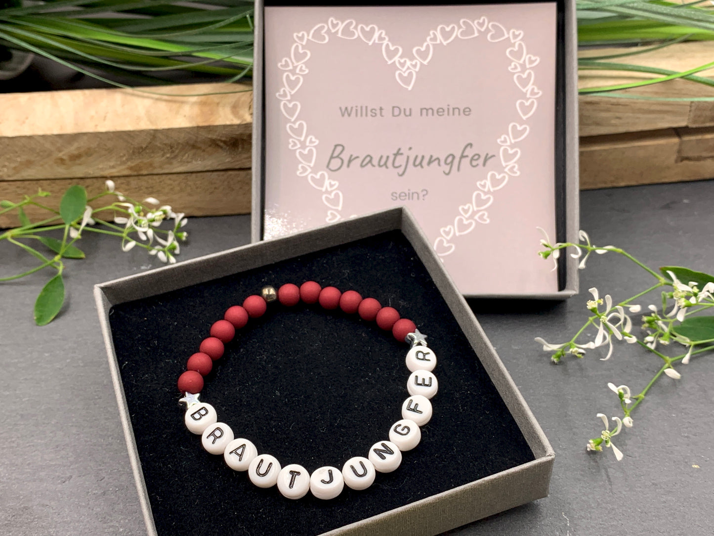 Armband Brautjungfer bordeaux Acrylperlen - Geschenk Brautjungfer Trauzeugin - Andenken heiraten JGA - Handmade personalisierbar