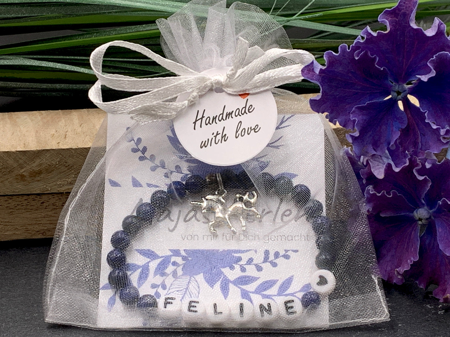 Lapislazuli Armband Feline mit Herz, Namensarmband nach Wunsch, Geschenk Name