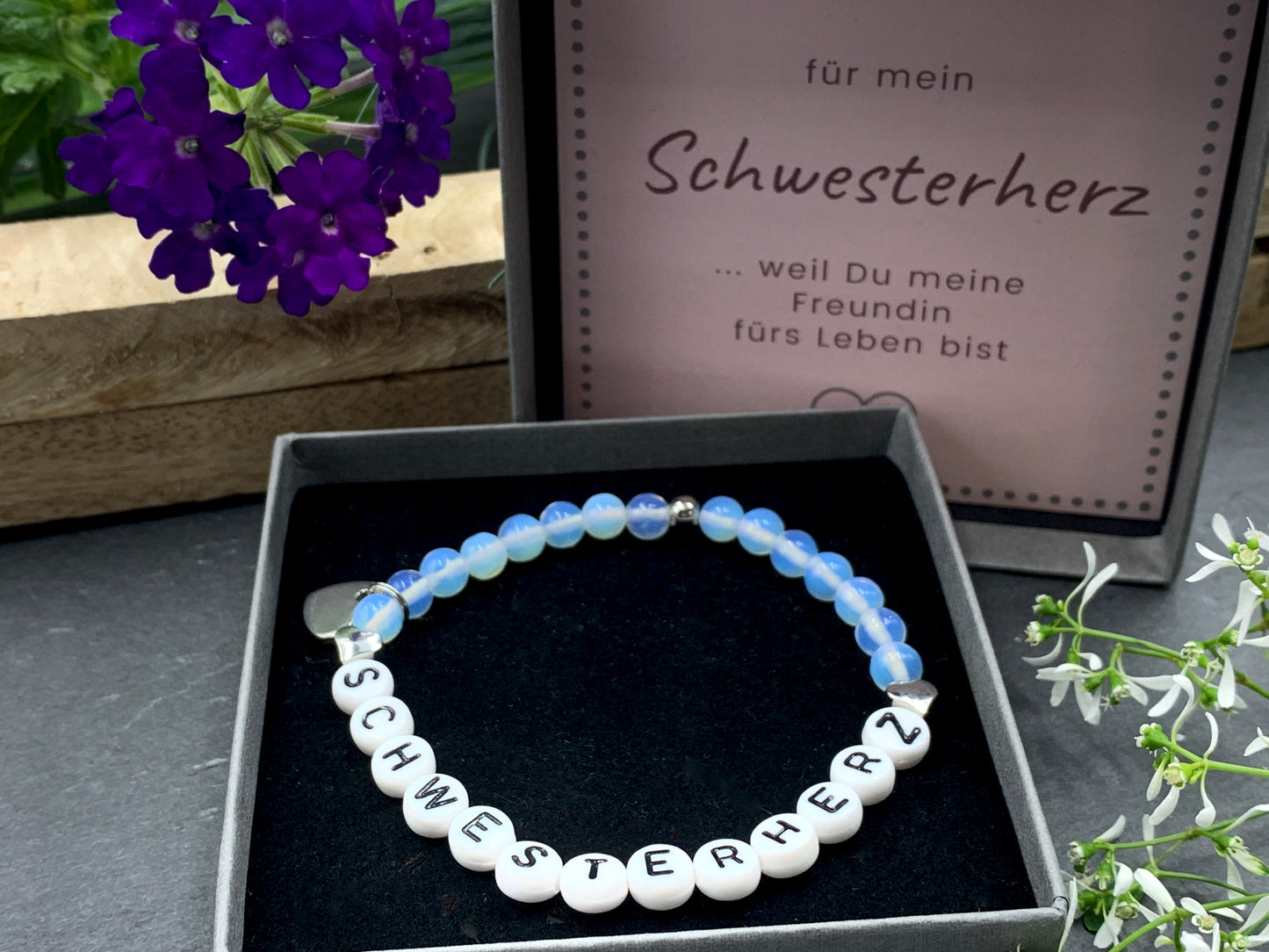 Armband Schwesterherz Opal, Herzperlen Messing 18k Weißgold plated, Geschenk Schwesterherz
