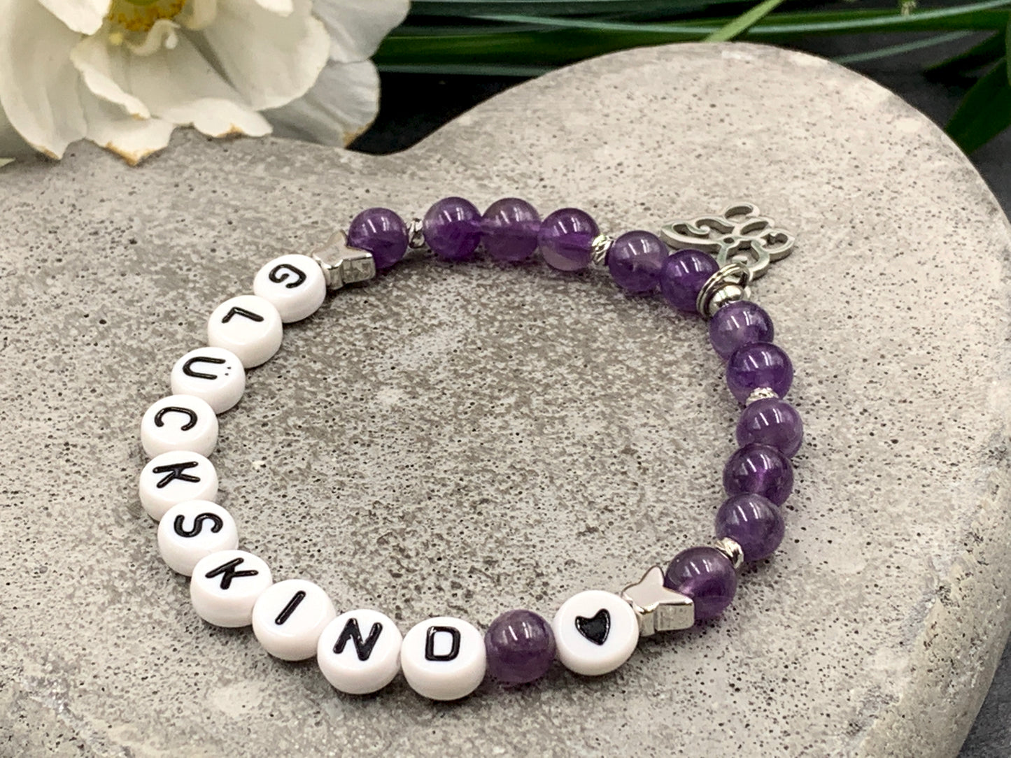 Armband Amethyst Glückskind Schmetterlinge echt platiniert mit Facettenperlen - Namensarmband - Geschenk Geburt Mama Mädchen Junge - Edelstein nach Wahl - Handmade personalisierbar