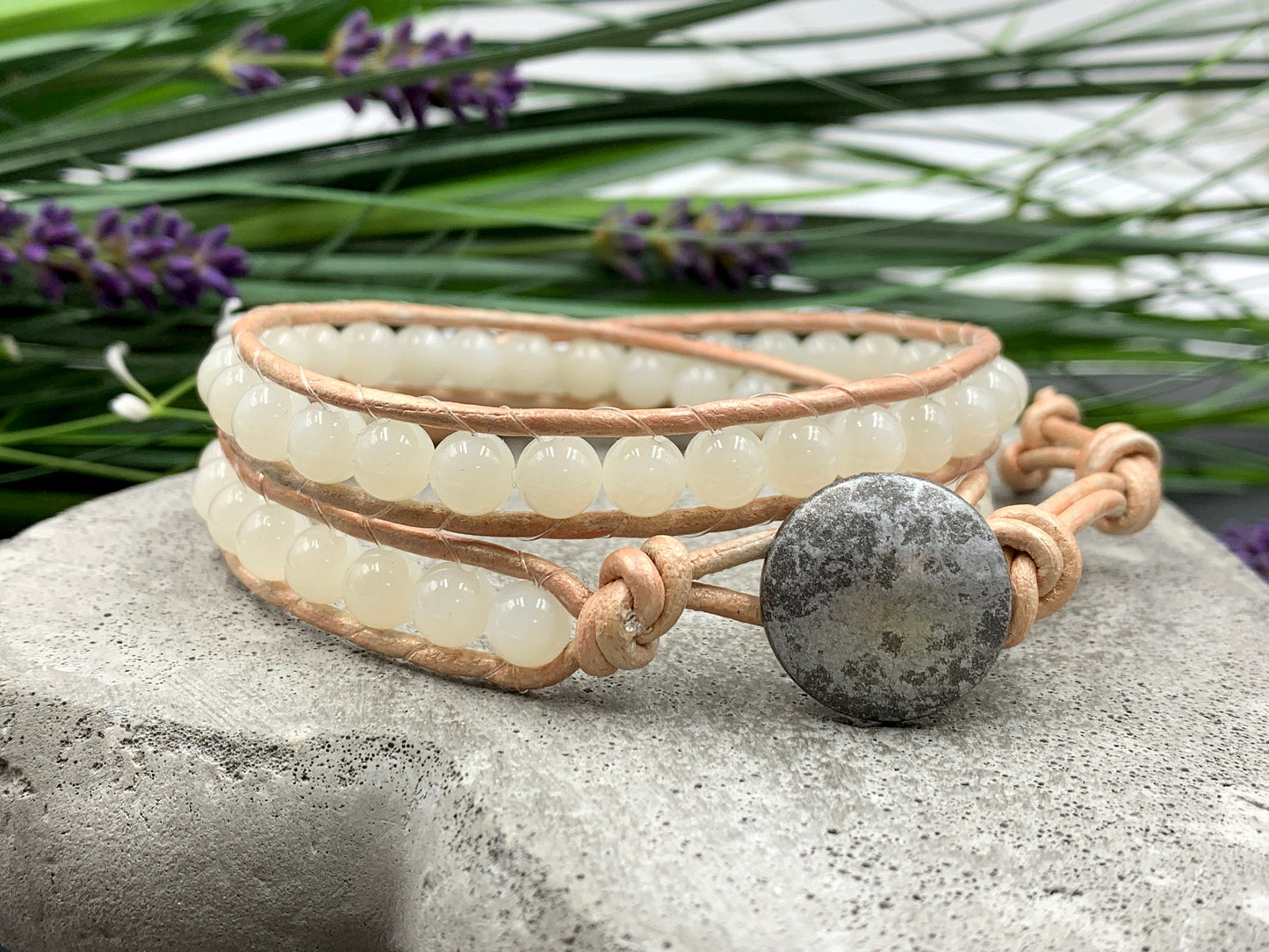 Wickelarmband Mondstein echter Naturstein mit Leder - Perlenarmband gewickelt - Geschenk Geburtstag  Lieblingsmensch - Edelstein wählbar