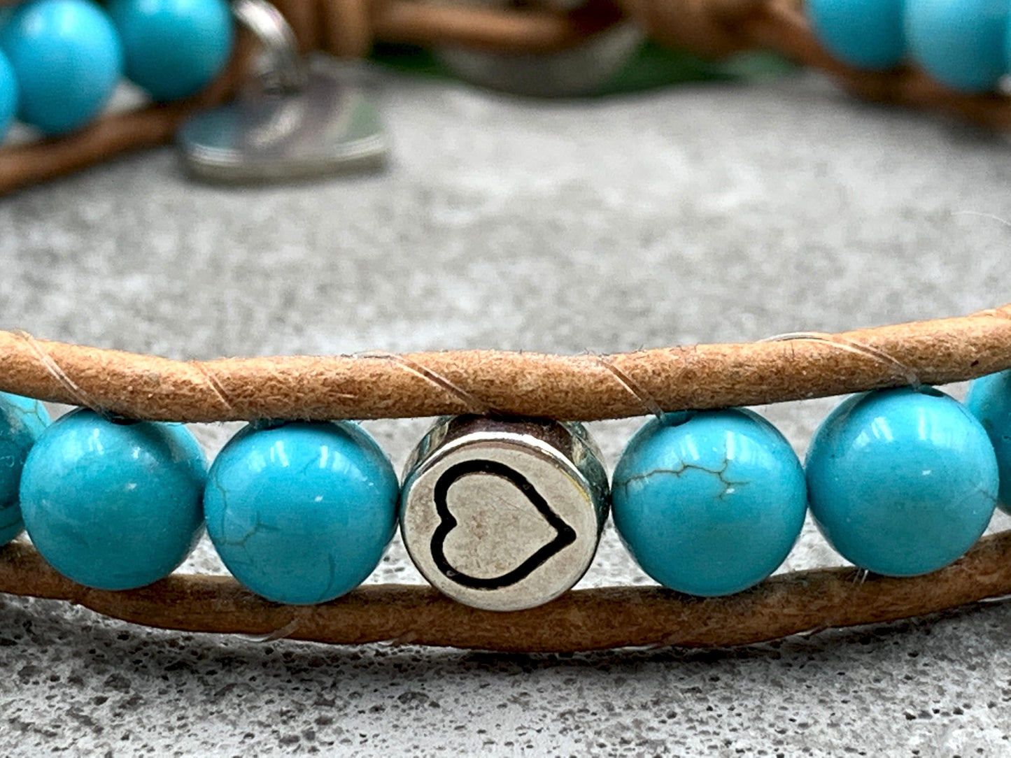Armband gewickelt Türkis und Leder - Bohoarmband gewickelt - Geschenk Mama beste Freundin Geburtstag - Edelstein wählbar
