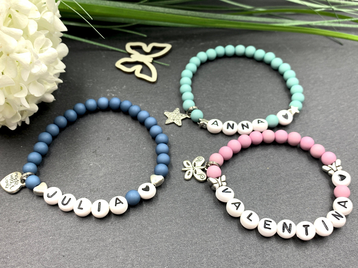 Armband mit Namen Anna Türkis Acryl - Geschenk Mädchen Kinderarmband personalisiert -  Wunschfarbe - viele Farben