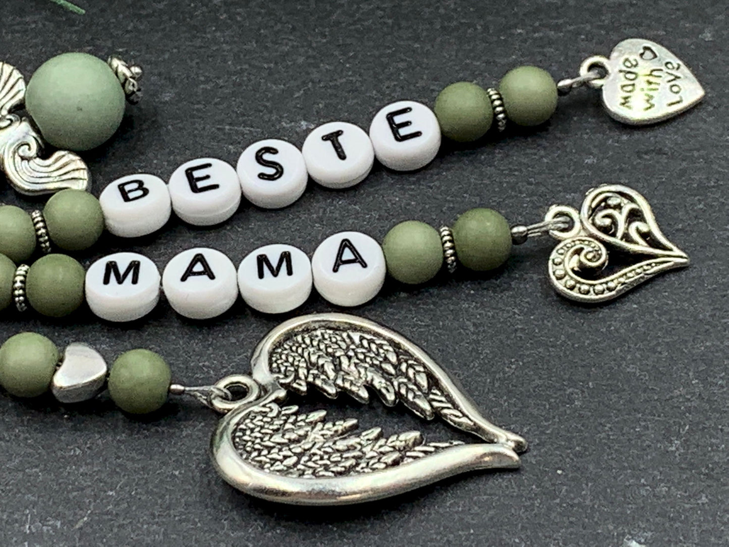 Schlüsselanhänger Beste Mama Acryl Oliv - Geschenk Mutter Großmutter Geburt Liebe - personalisierbar viele Farben - Edelsteine möglich